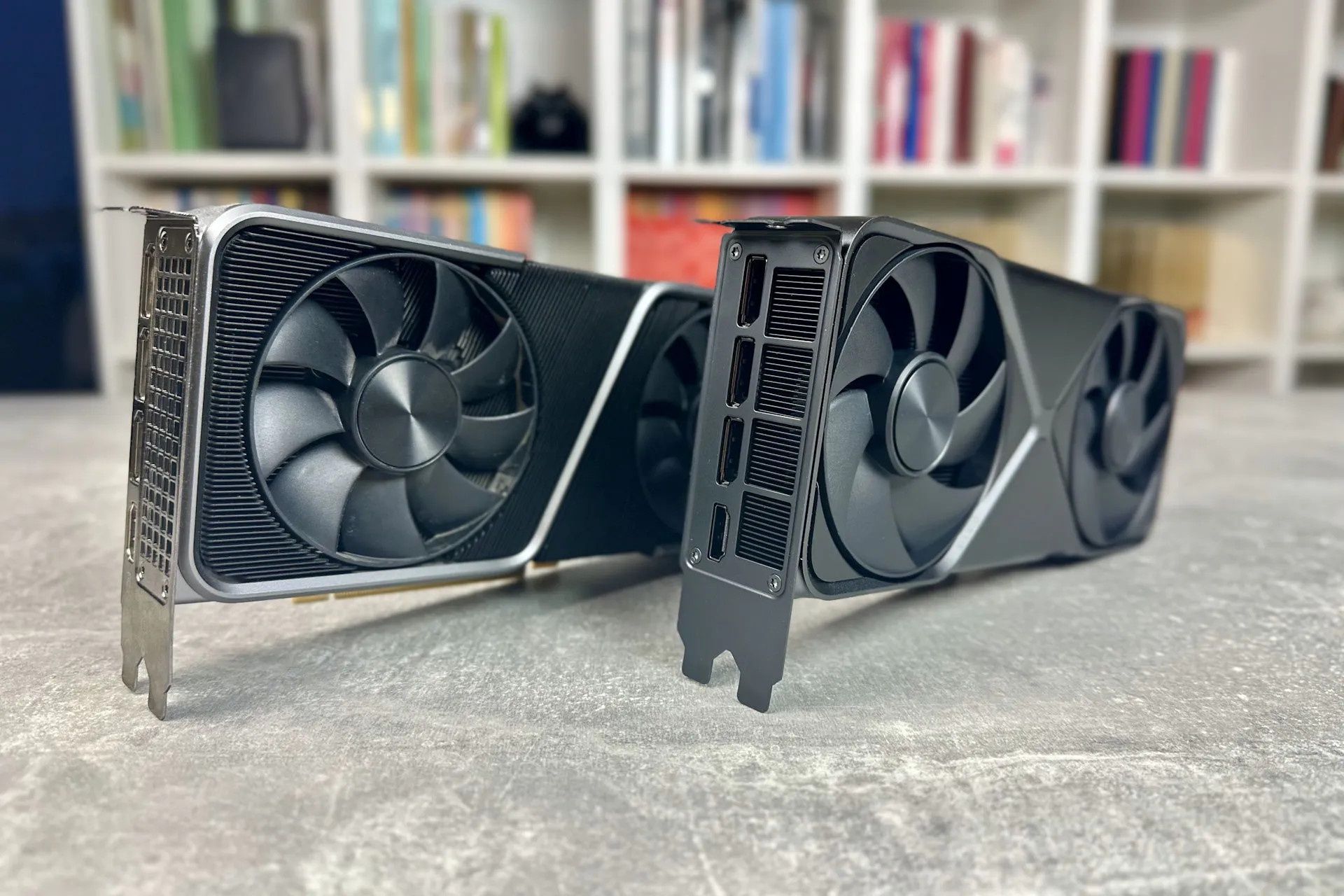 Karty graficzne NVIDIA GeForce RTX 5070 i RTX 3070