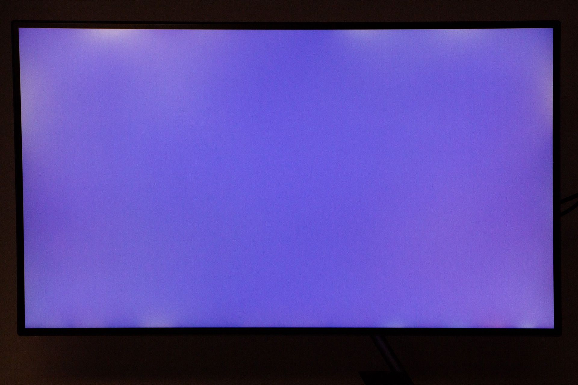 Lenovo Q27H-10 -