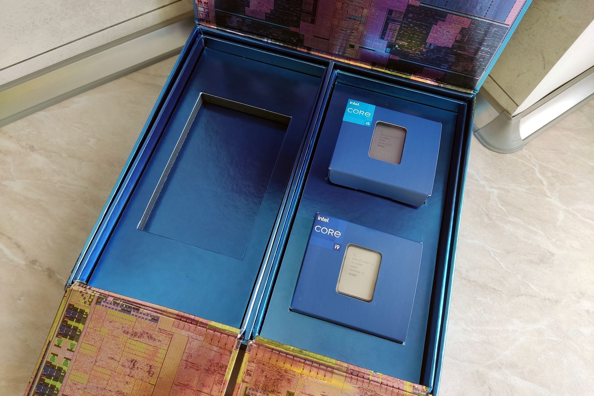Intel Core i9-13900K i Core i5-13600K - procesory do testów