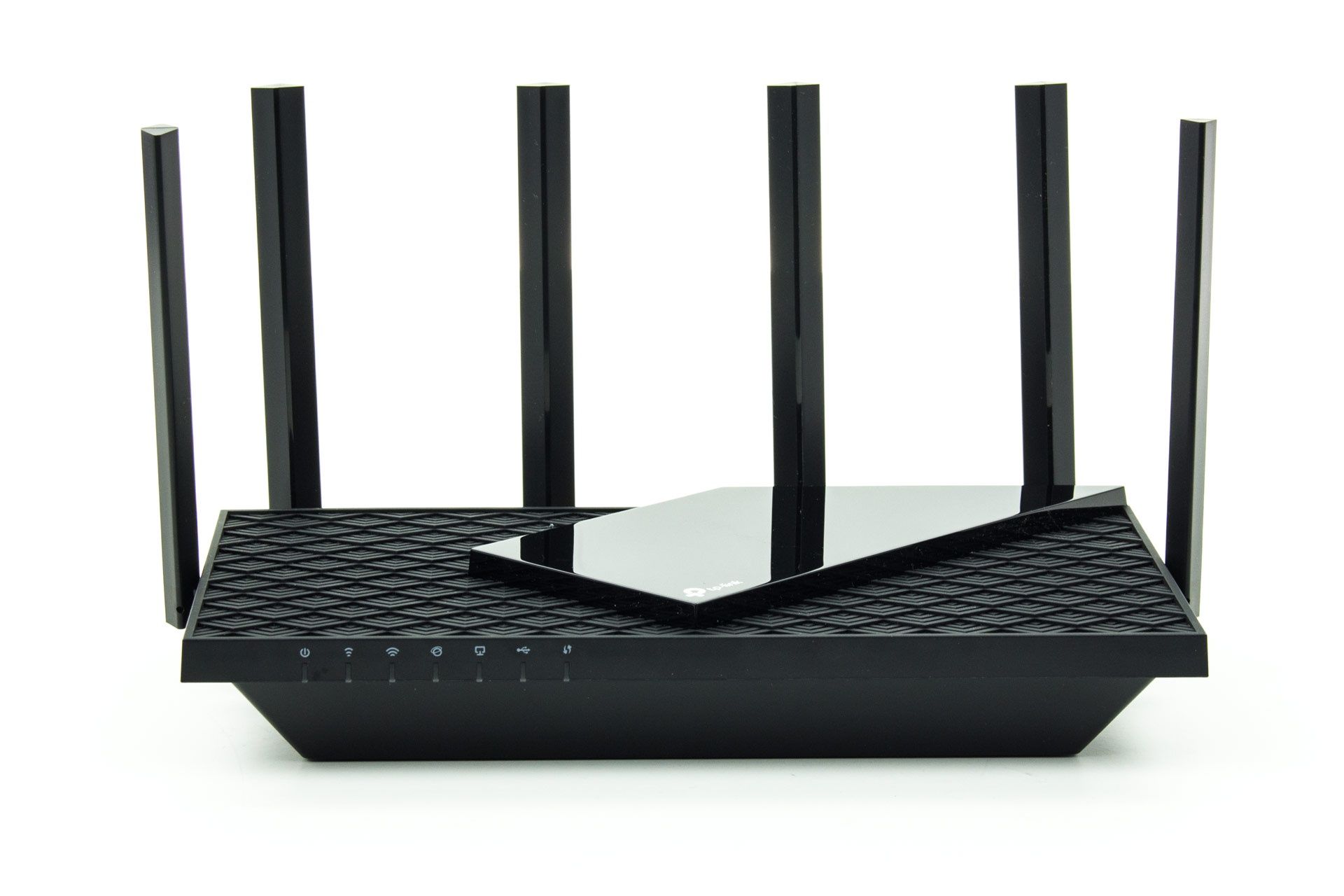 TP-Link Archer AX73 - od przodu