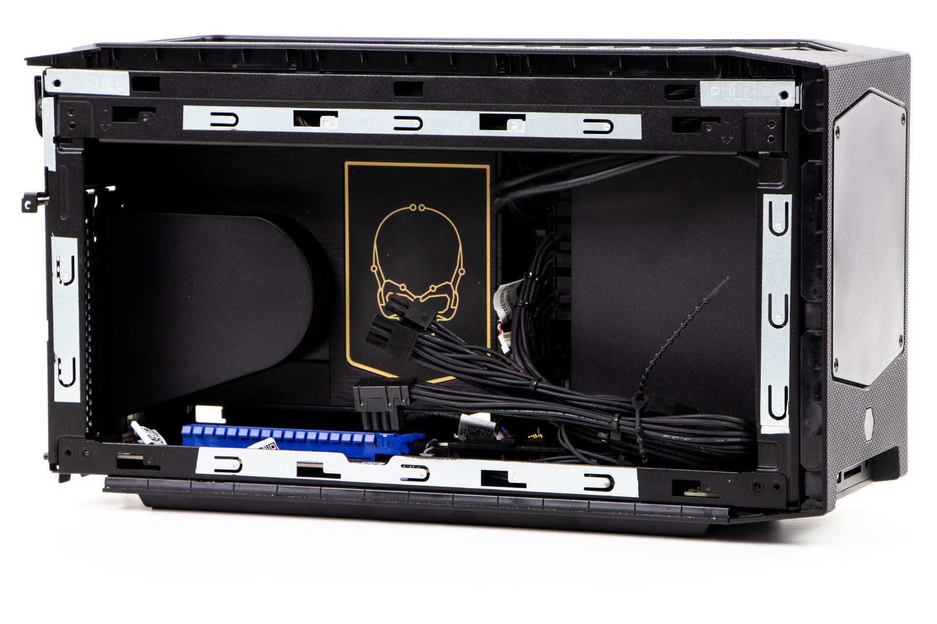 Intel NUC Extreme 12th - tunel wentylacyjny modułu