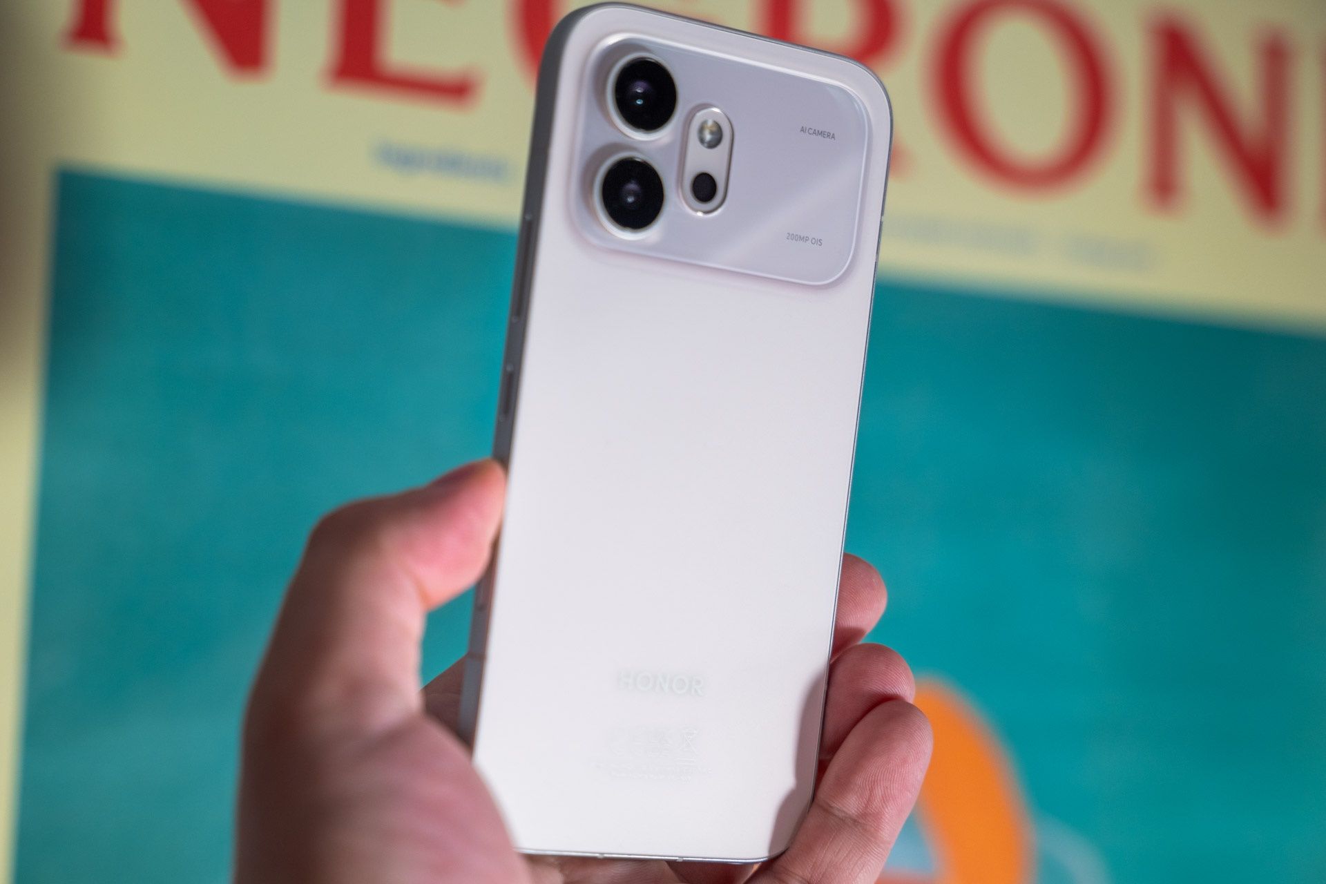 Honor 600 nie jest złym smartfonem, ale cena mu przeszkadza