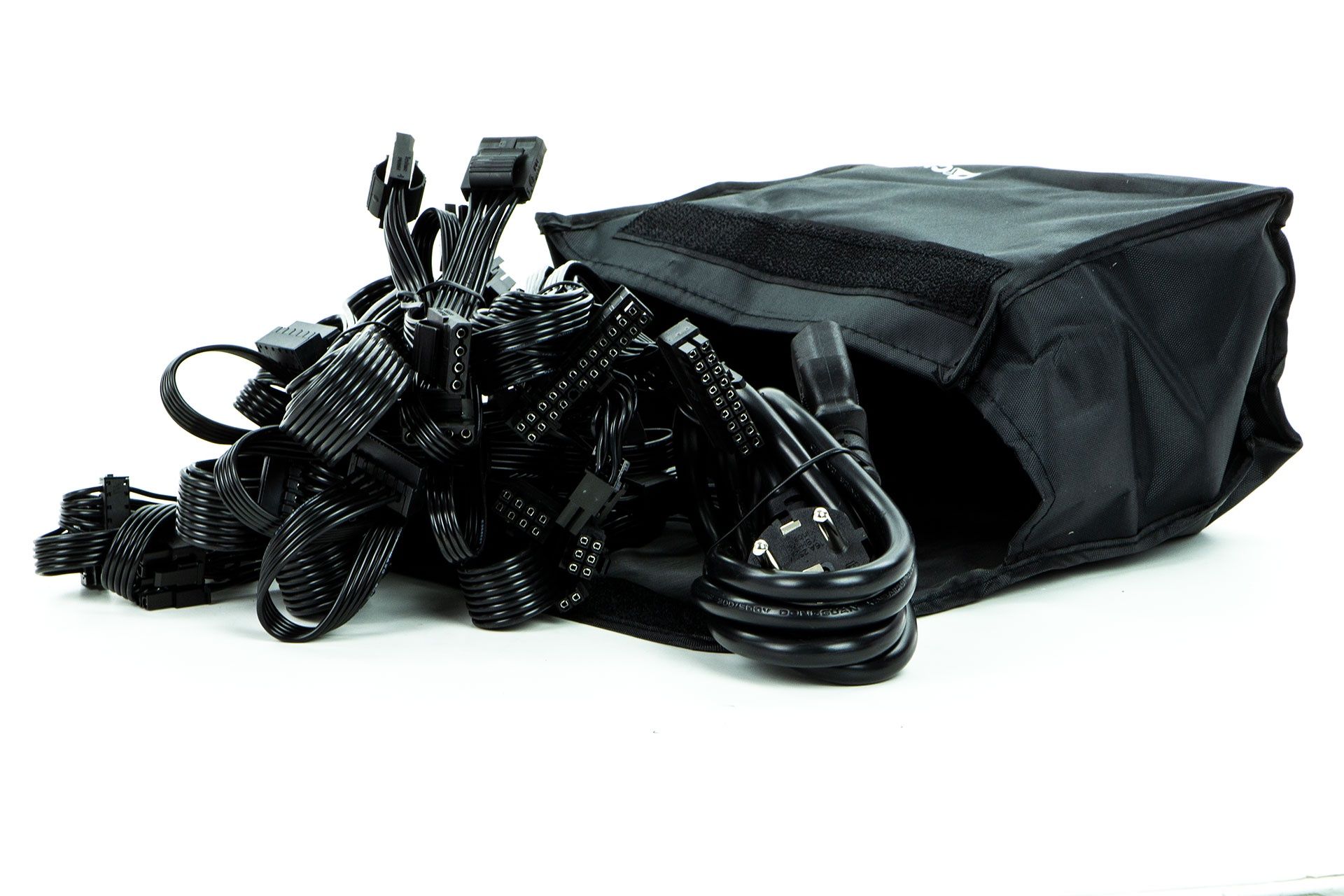 Chieftec Polaris 1050W PPS-1050FC