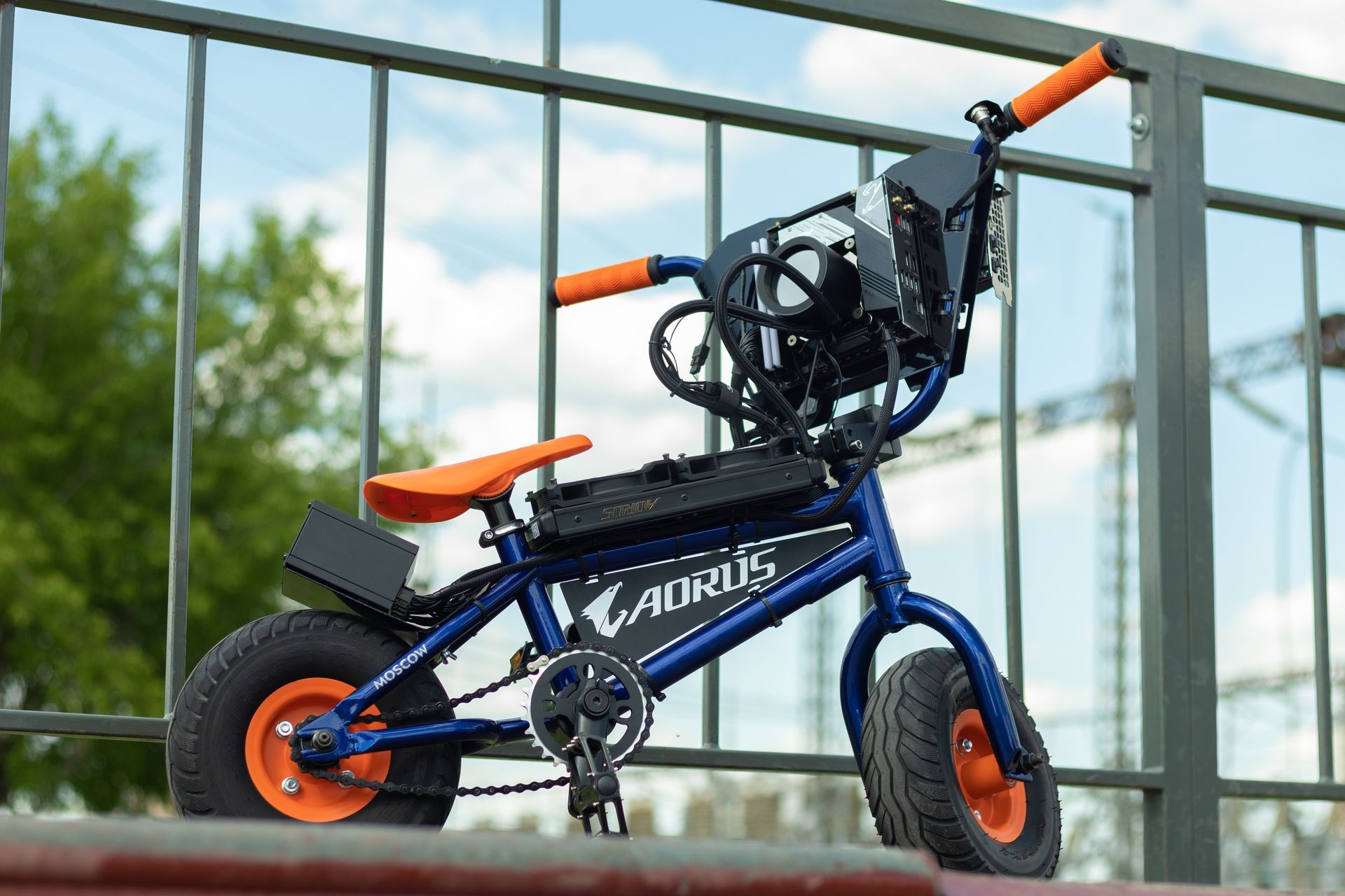 Exo Giga Bike