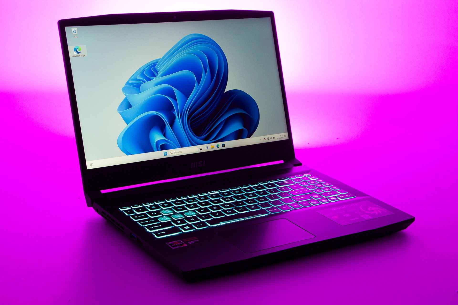 MSI Bravo 15 C7FV - prezentacja