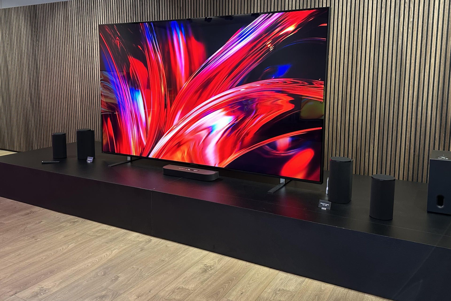 Sony True RGB - BRAVIA 9 II 115