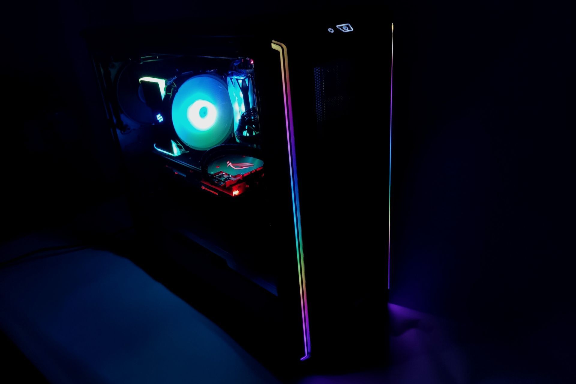 be quiet! Dark Base 701 - podświetlenie LED