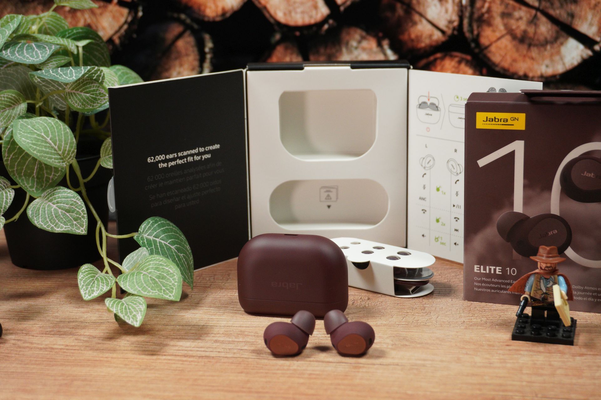 Jabra Elite 10, pełen zestaw. Plus Bezimienny Rewolwerowiec.