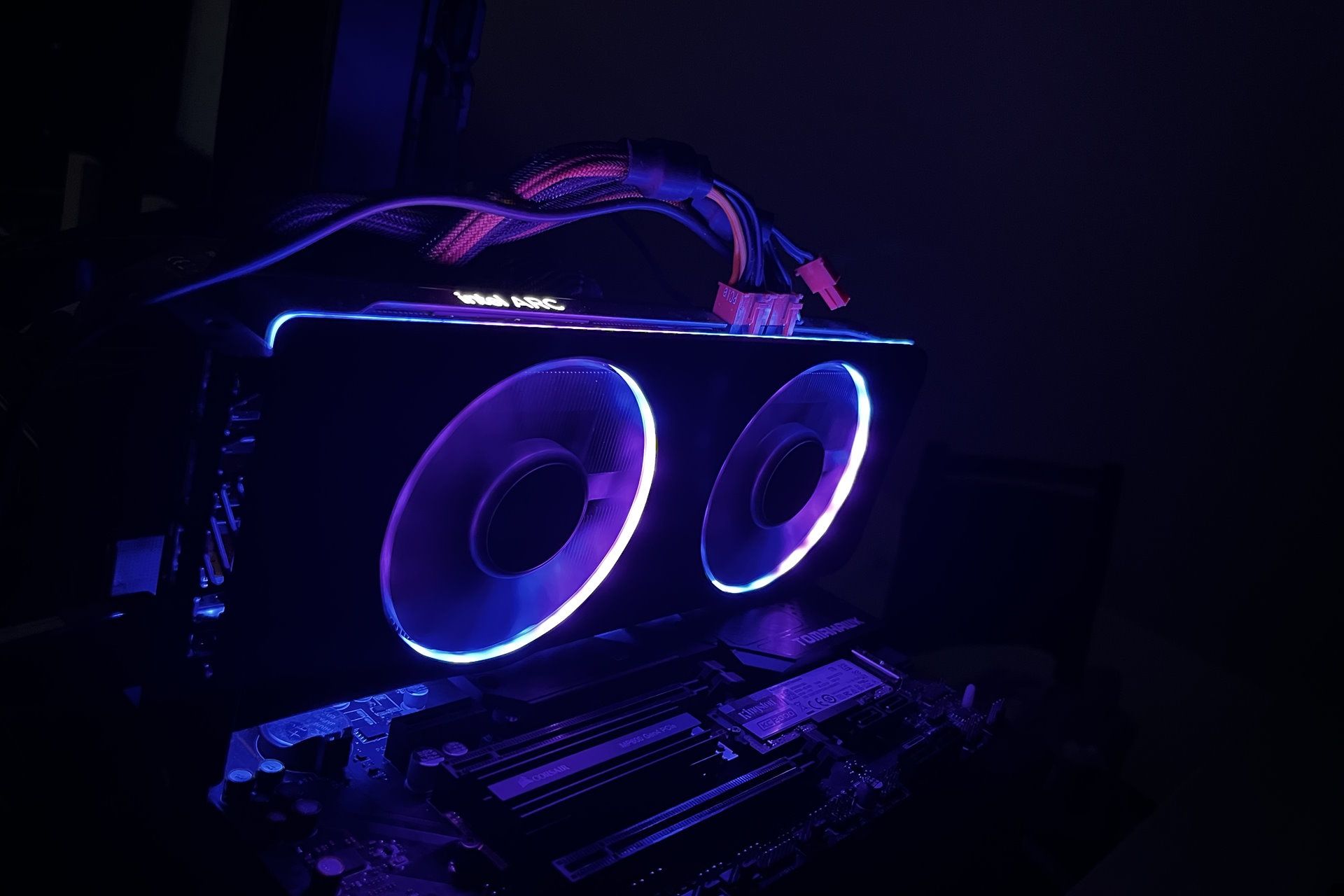 Intel ARC A770 Limitet Edition - rgb