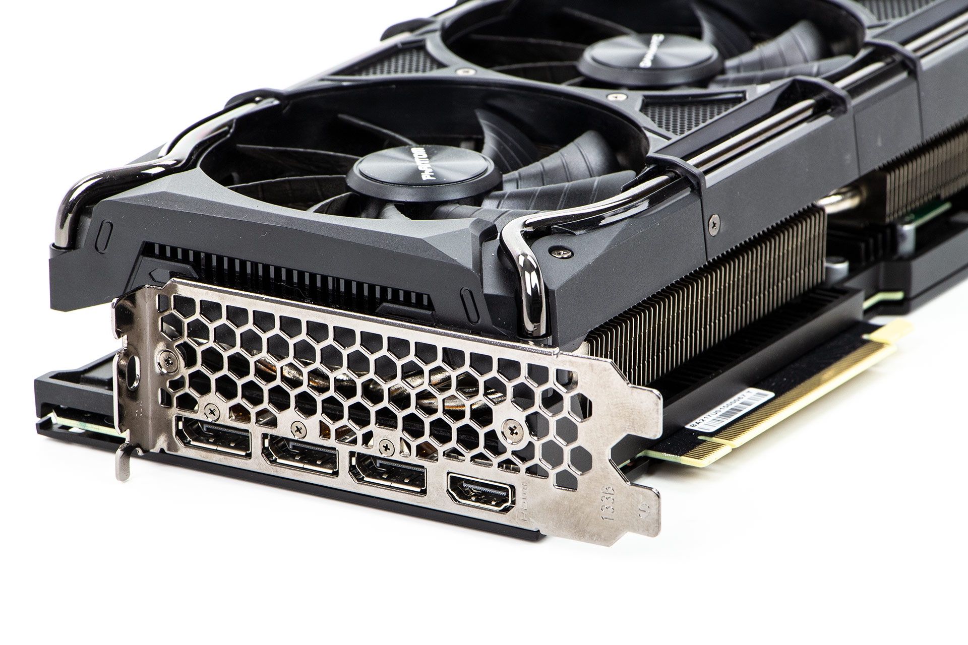 Gainward GeForce RTX 3080 Ti Phantom GS - porty