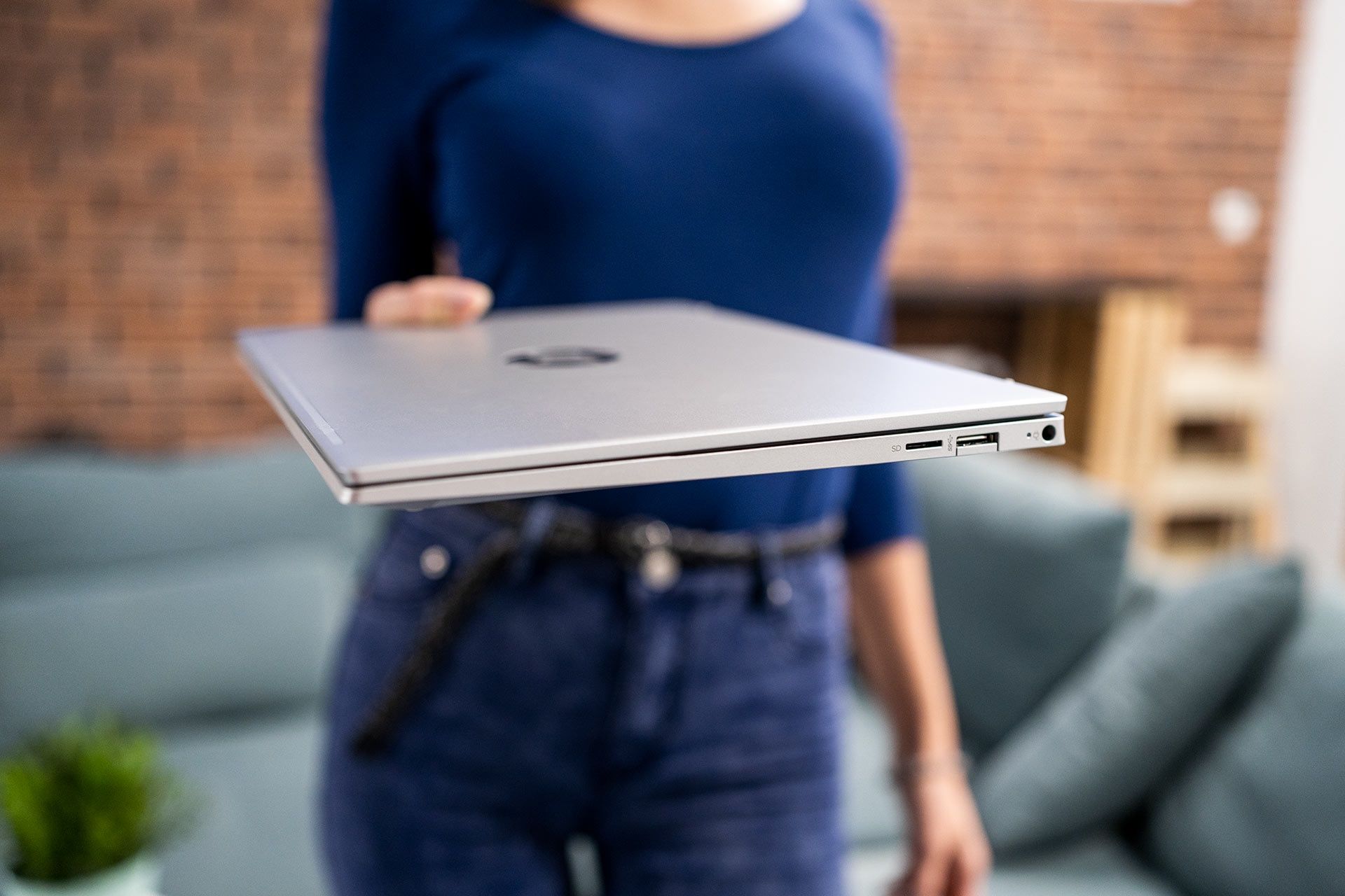 HP Pavilion Aero 13 grubość
