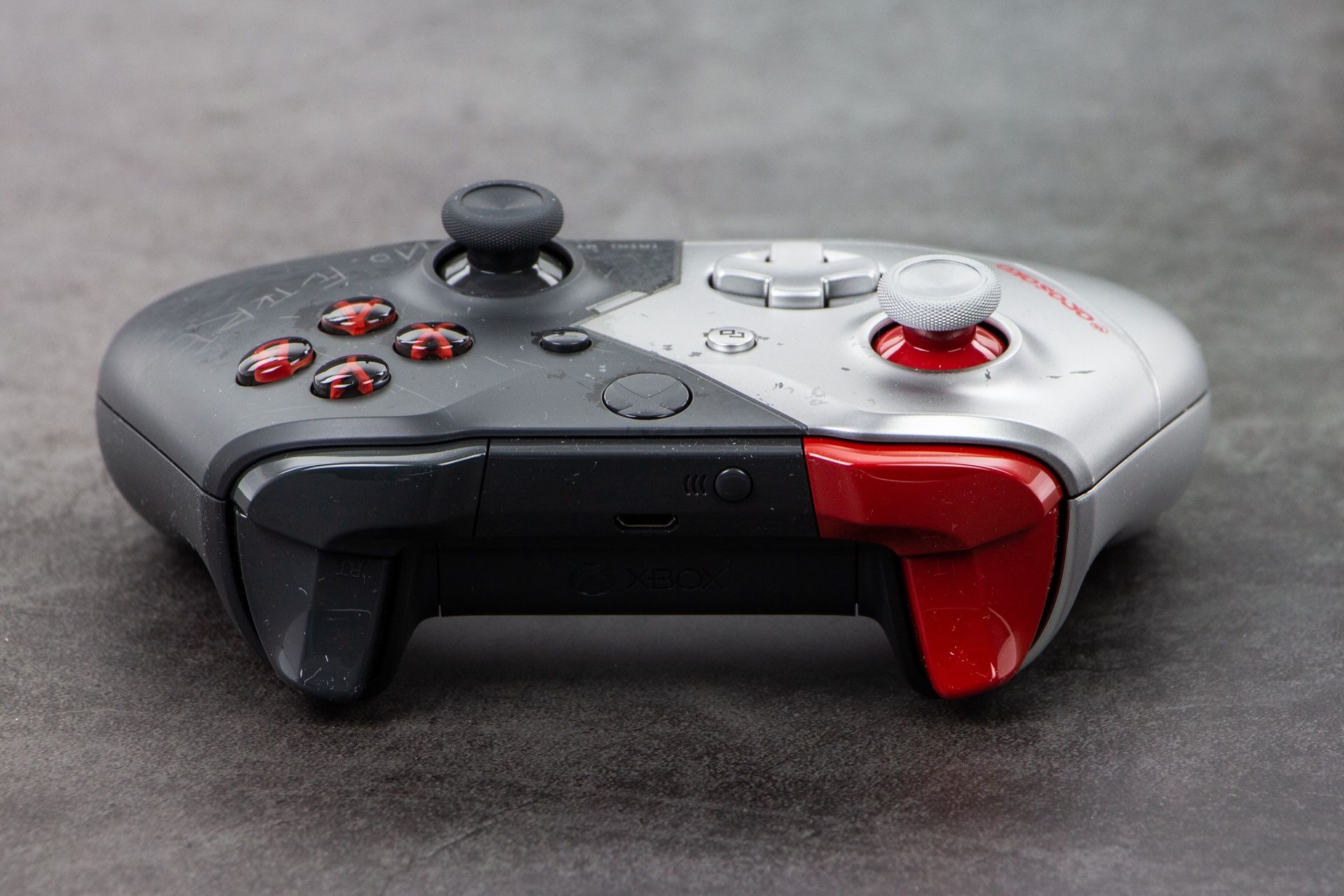 Xbox Wireless Controller Cyberpunk 2077 - bumpery i triggery