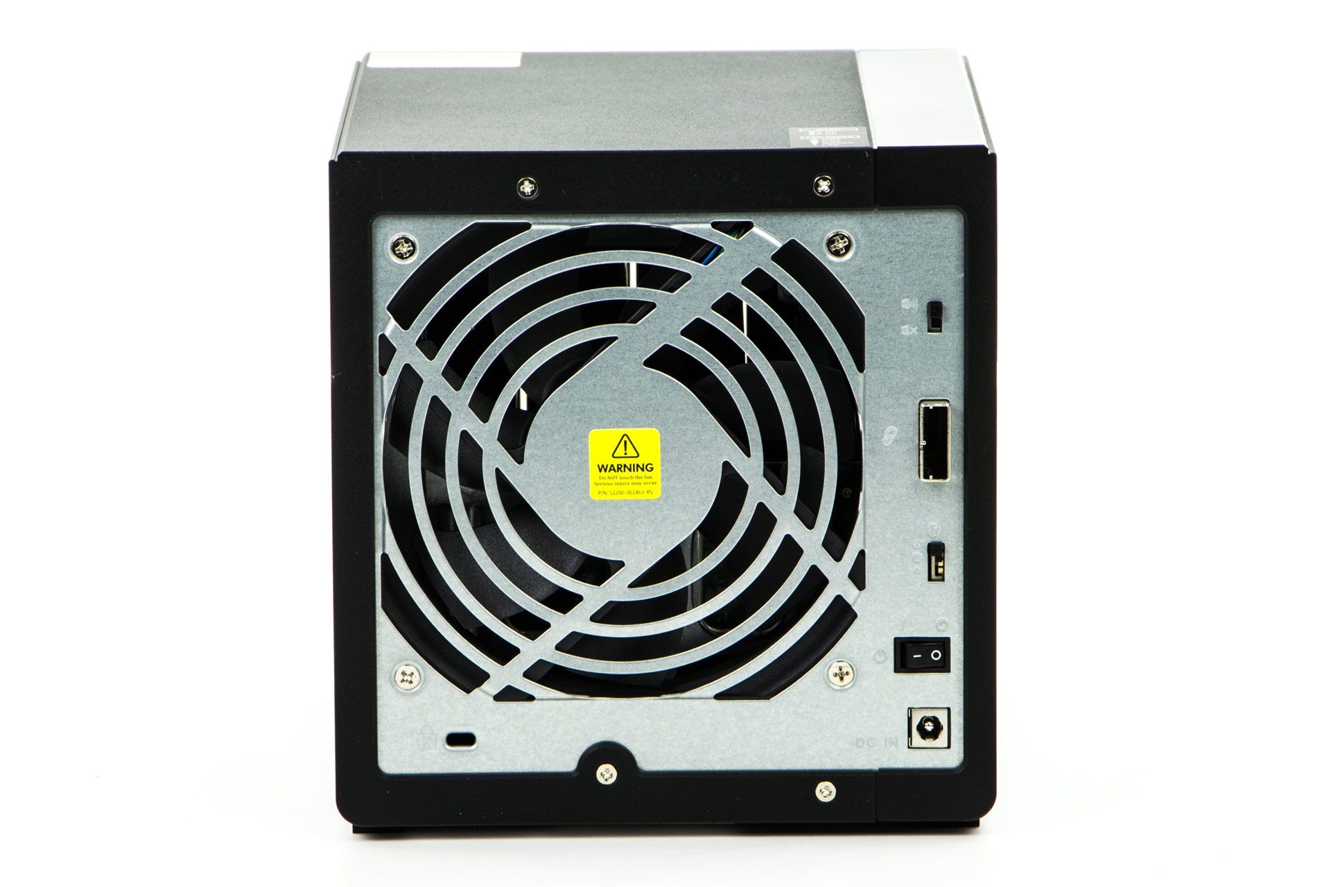 QNAP TL-D400S - widok z tyłu