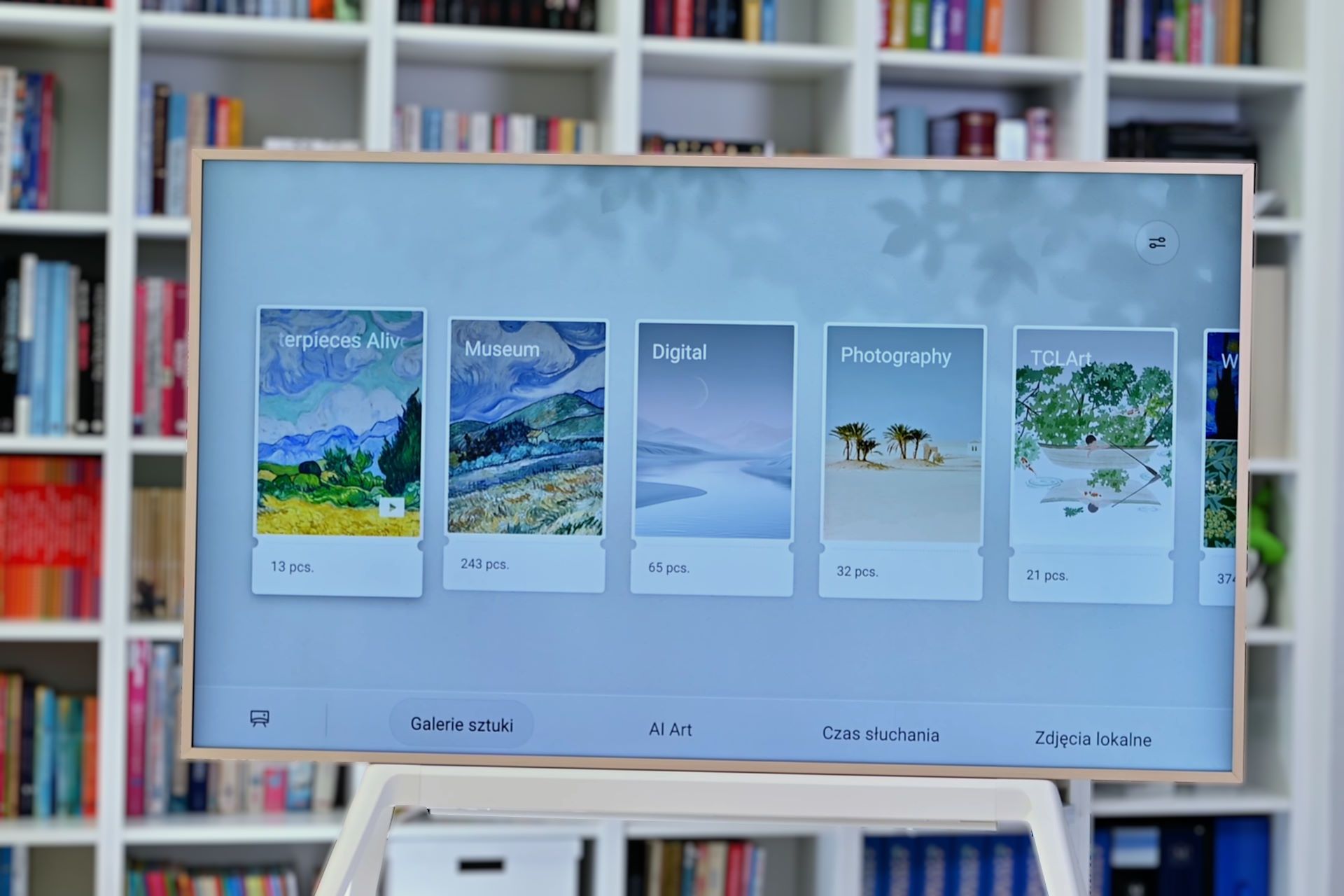 TCL NXTFrame A300 Pro - aplikacja Art Galery