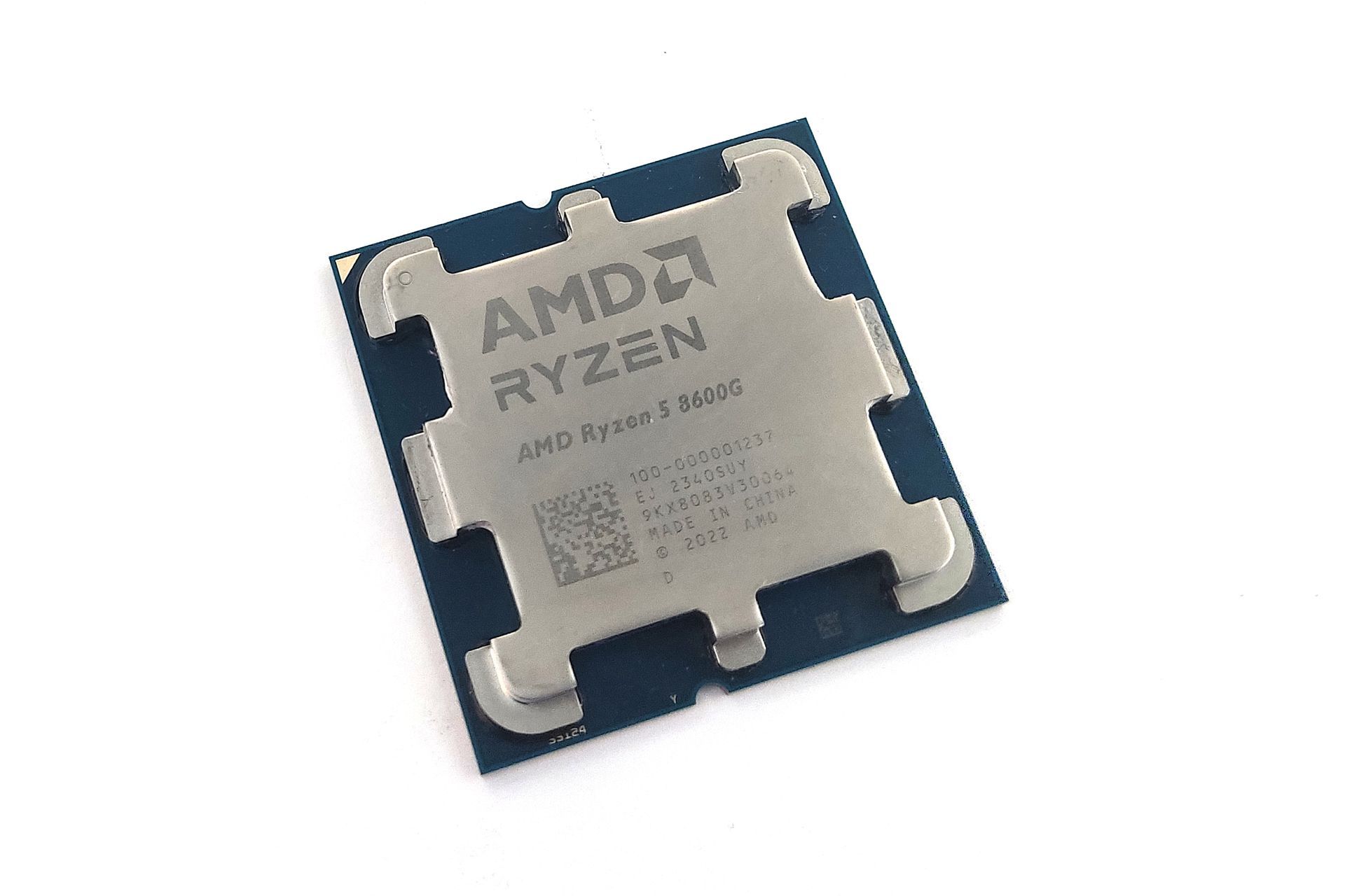 AMD Ryzen 5 8600G