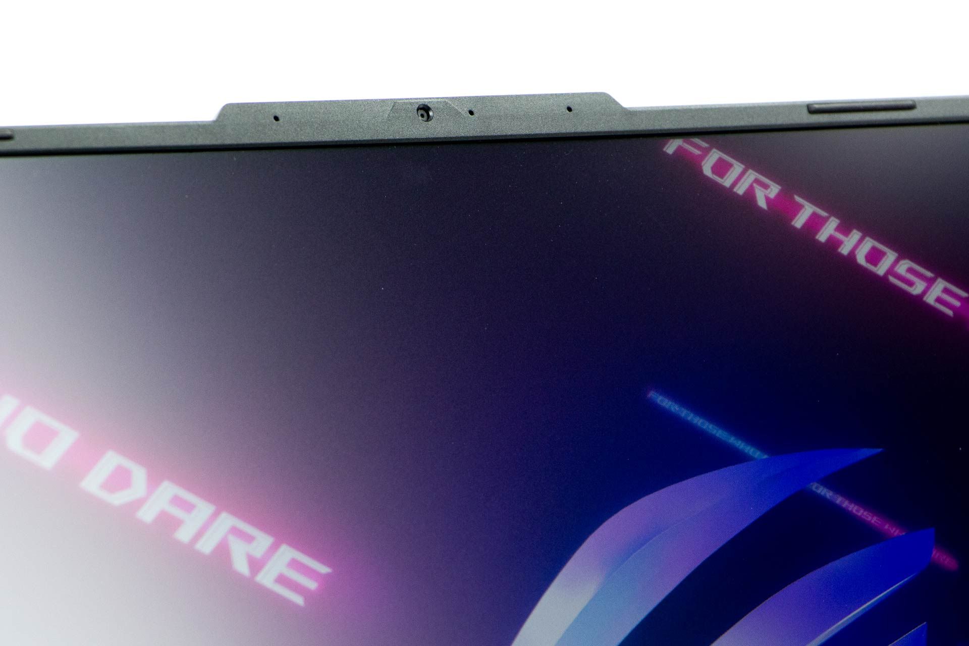 ASUS ROG Strix SCAR 17 G733P - kamera