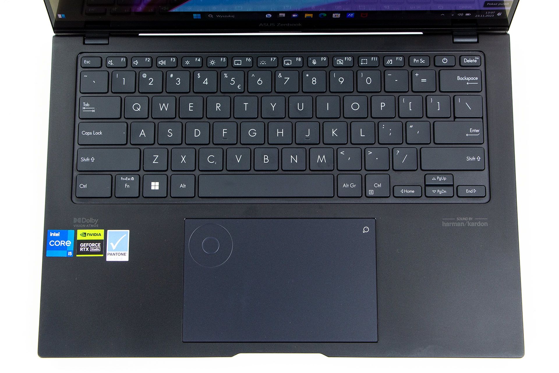 ASUS Zenbook Pro 14 UX6404 - klawiatura