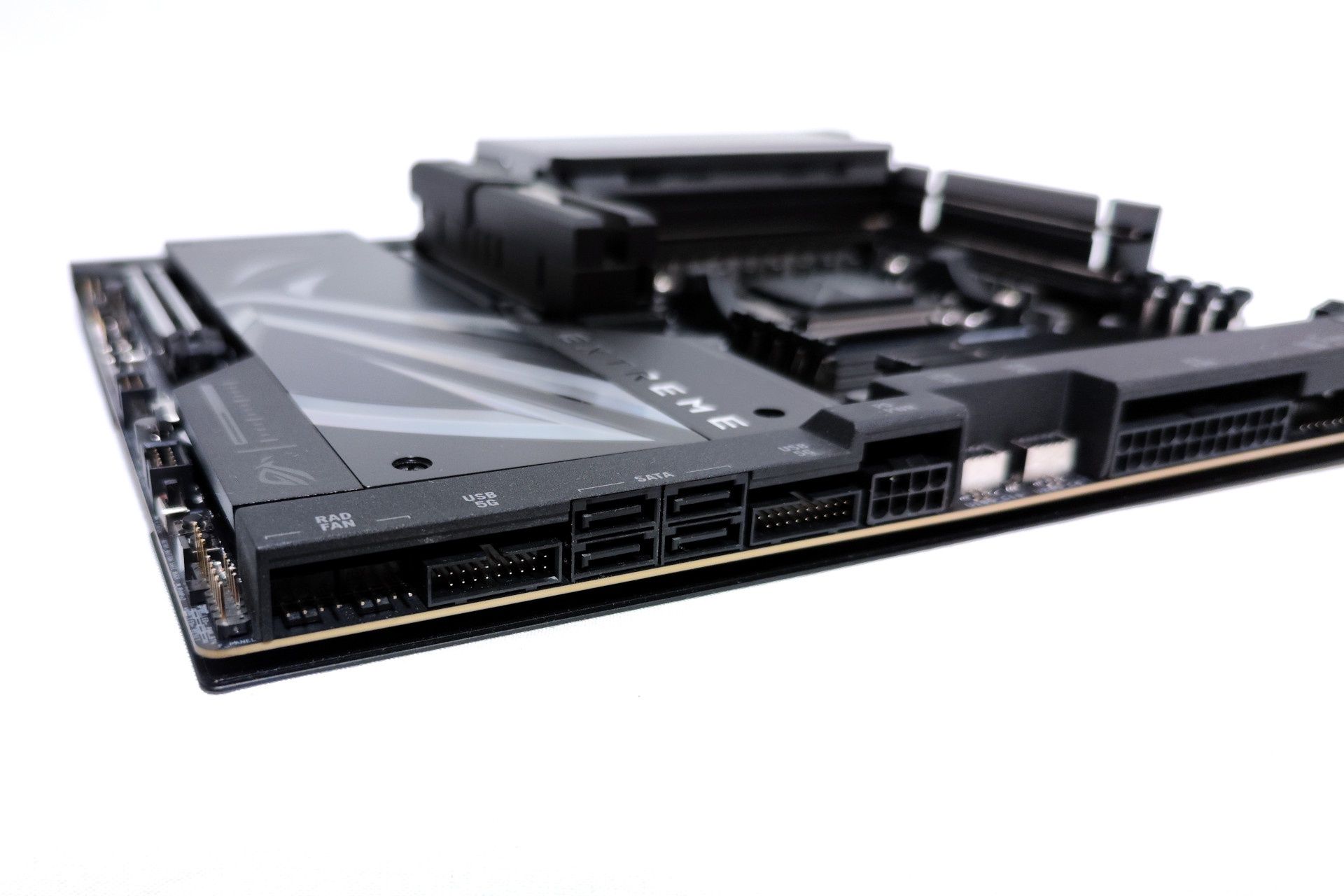 ASUS ROG Crosshair X870E Extreme