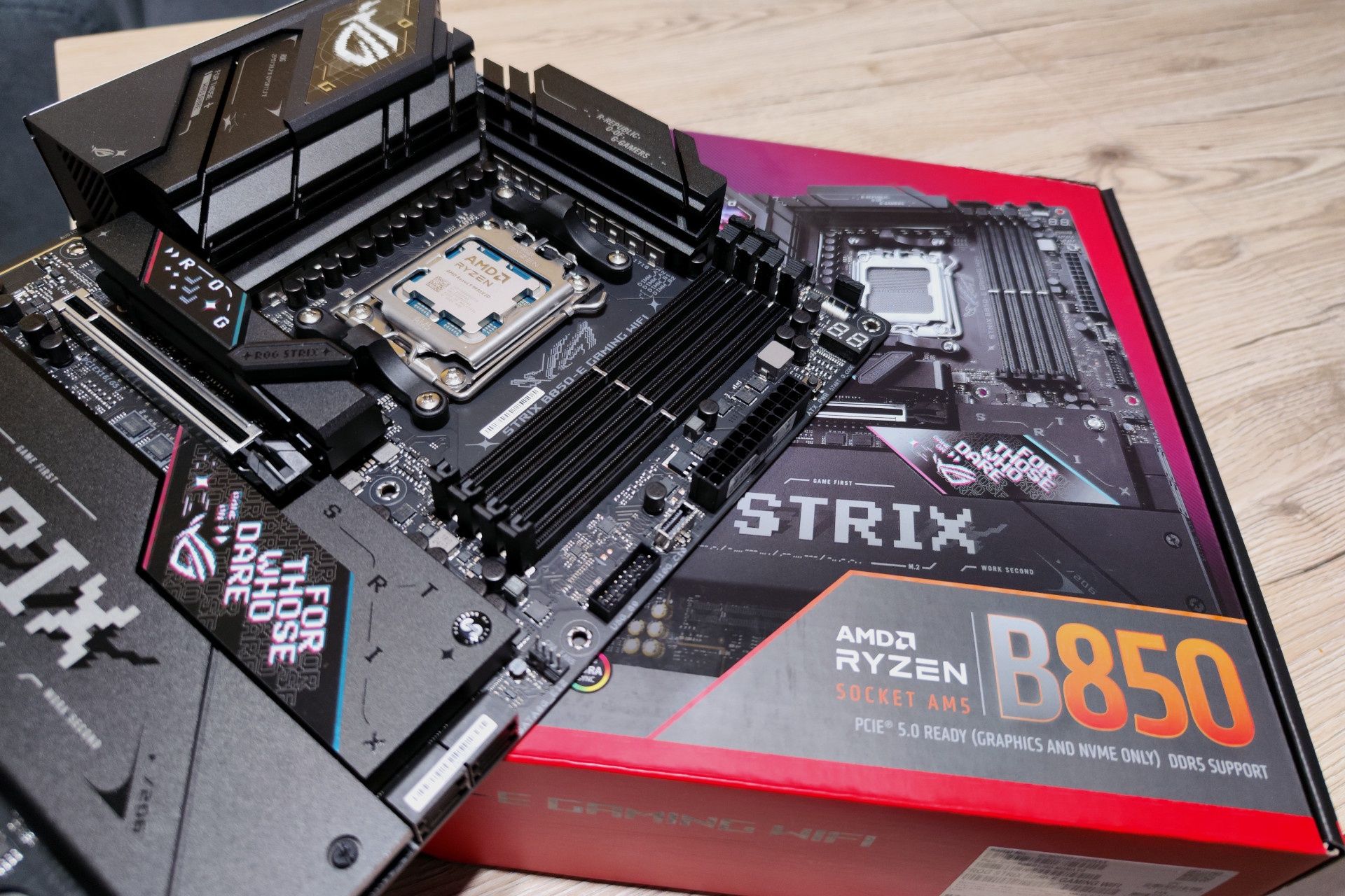 ASUS ROG Strix B850-E Gaming WIFI