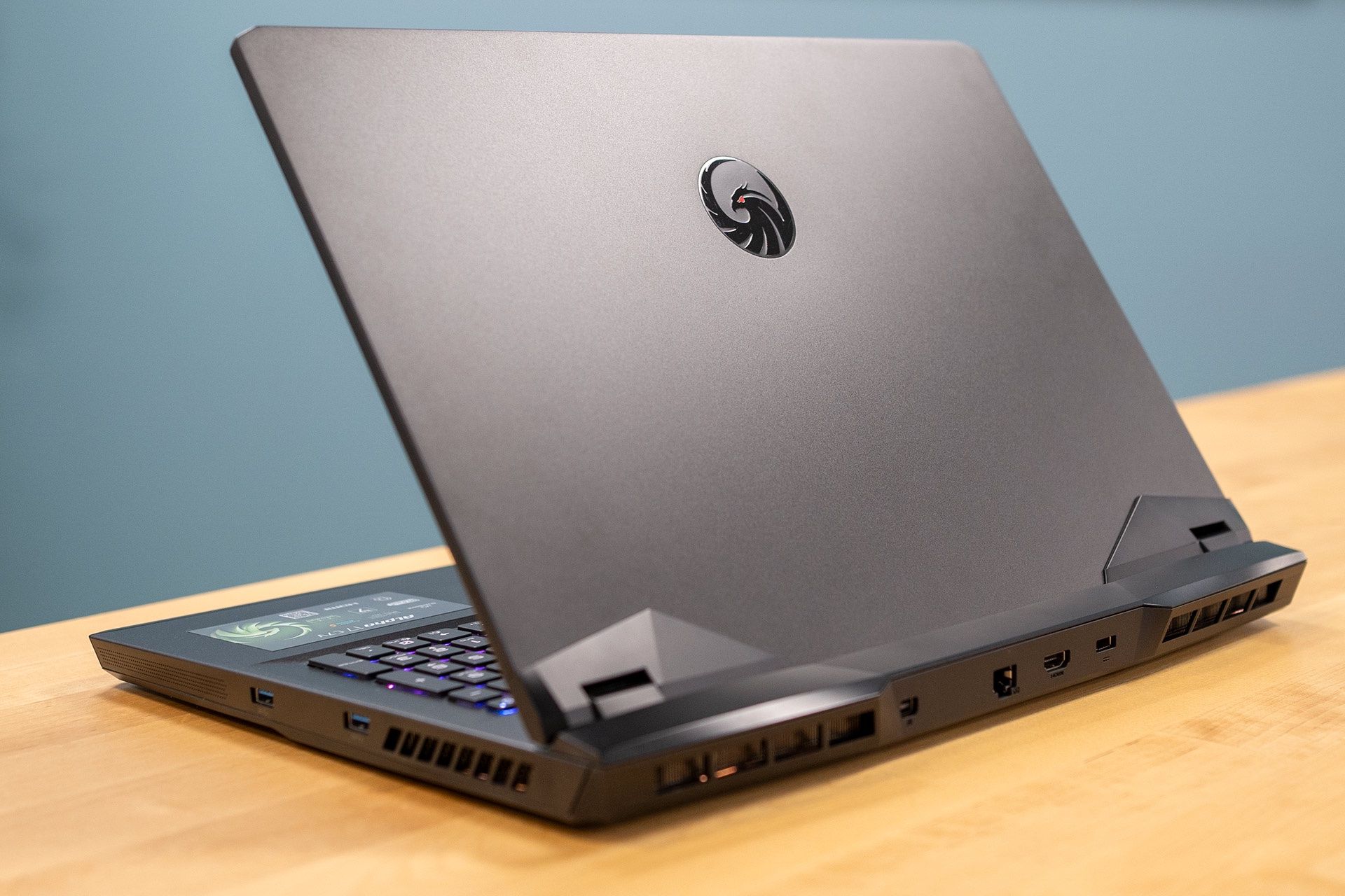 MSI Alpha 17