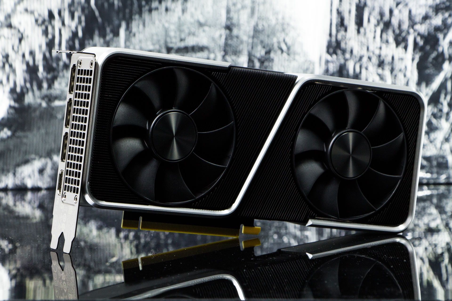 NVIDIA GeForce RTX 3060 Ti - mocny zawodnik w dobrej cenie