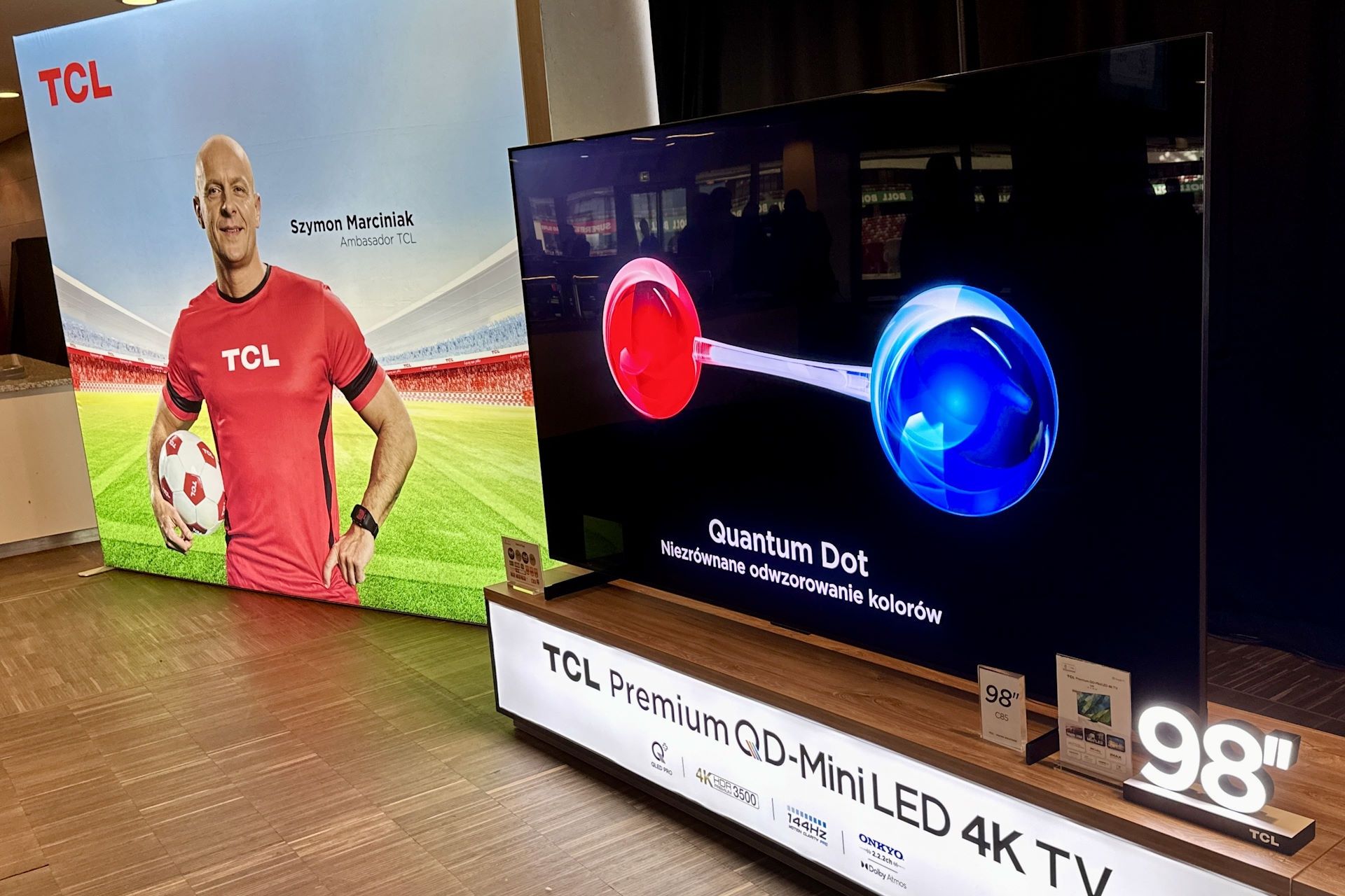 TCL C855 98