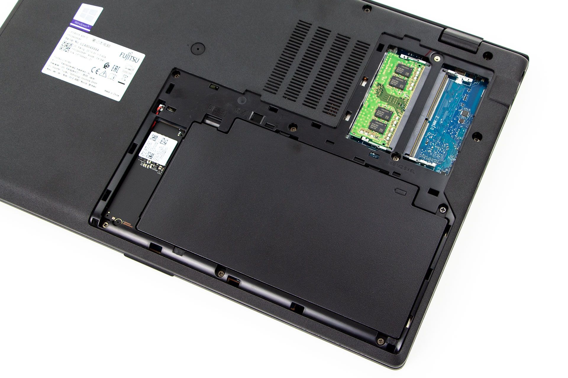 Fujitsu Lifebook A3510 - klapka pod spodem