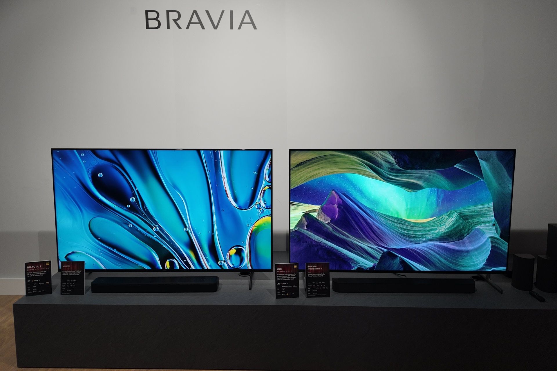 Sony Bravia 2025 - Bravia 3 obok X85L