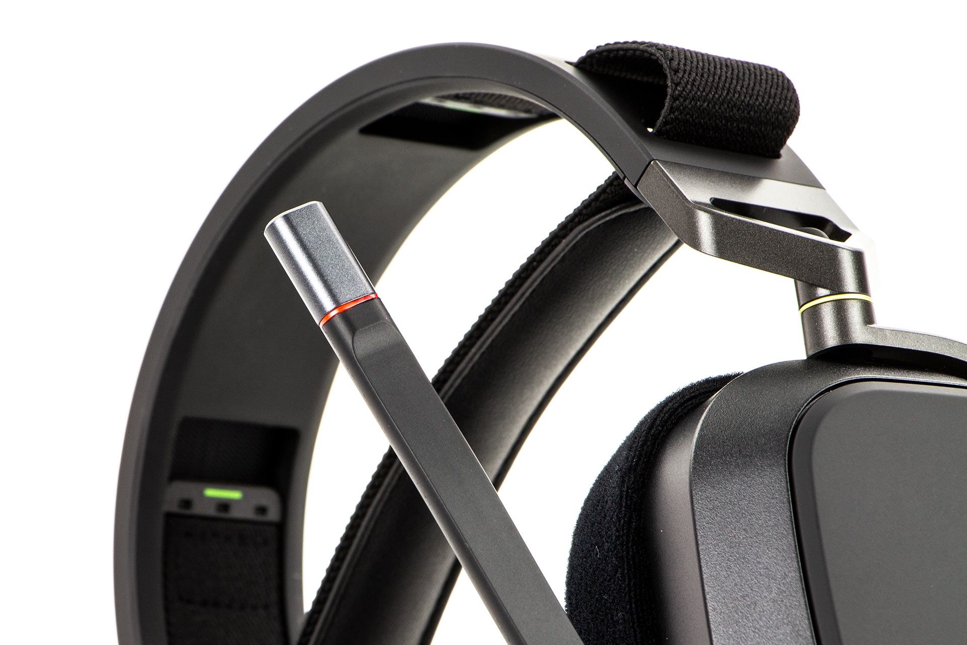 Corsair H80 RGB Wireless - mikrofon