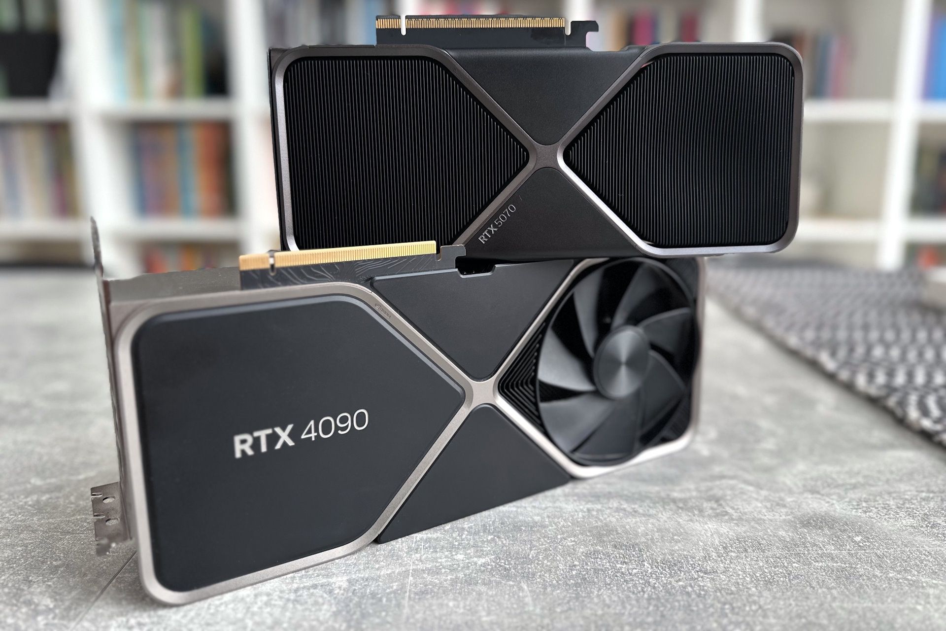 NVIDIA GeForce RTX 5070 Founders Edition - z rtx 4090