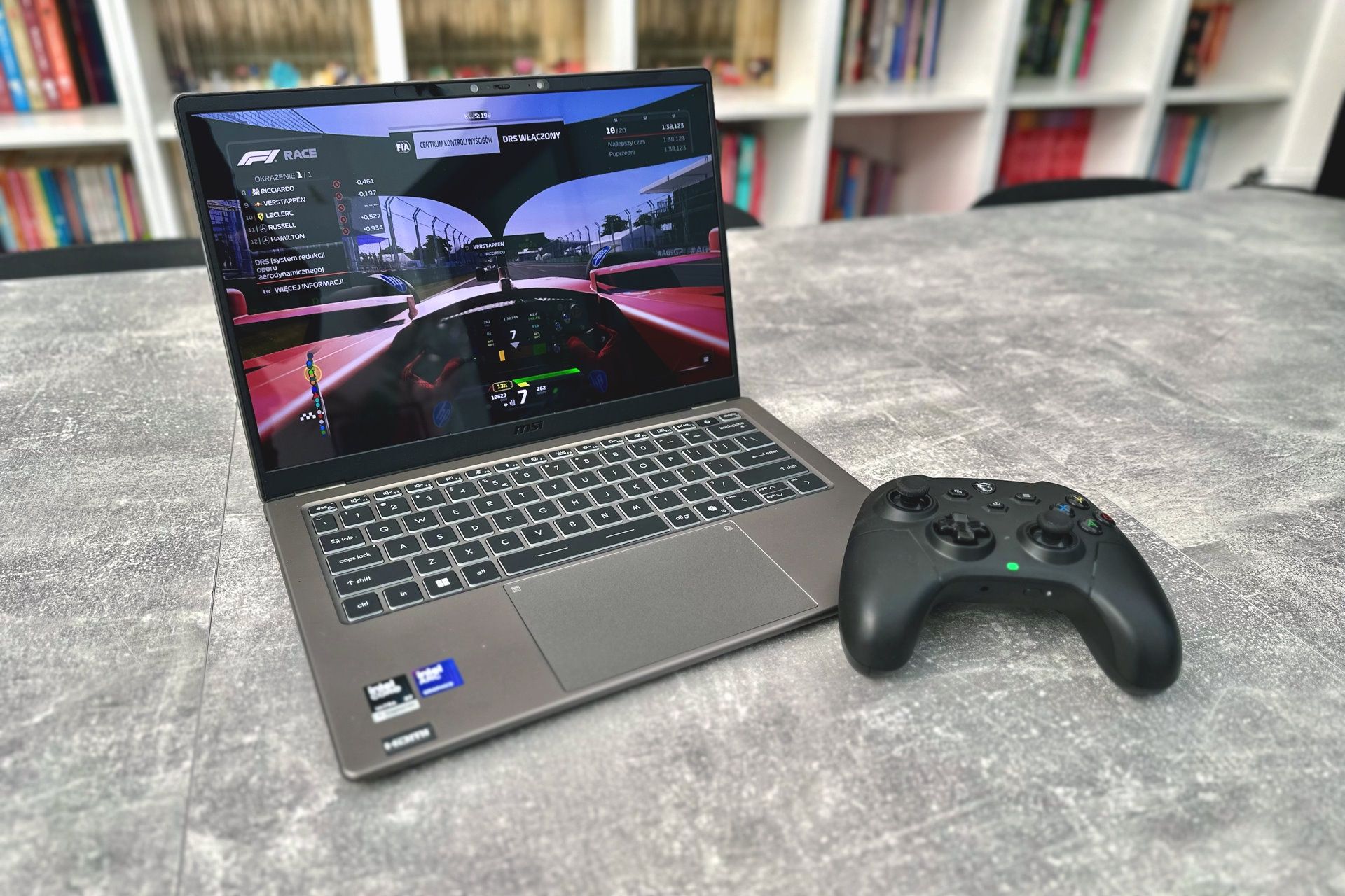 MSI Prestige 14 AI+ - F1 2024