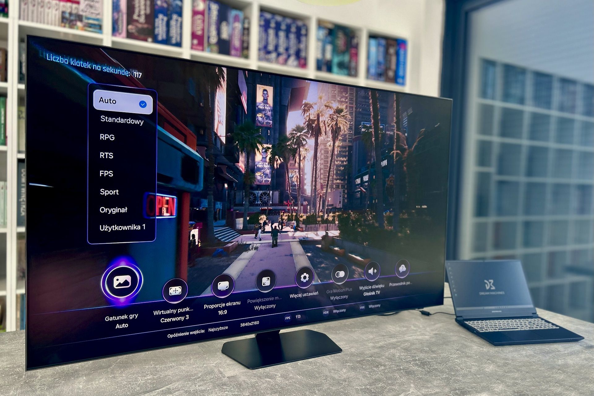 Samsung Neo QLED 65QN92F - panel gracza