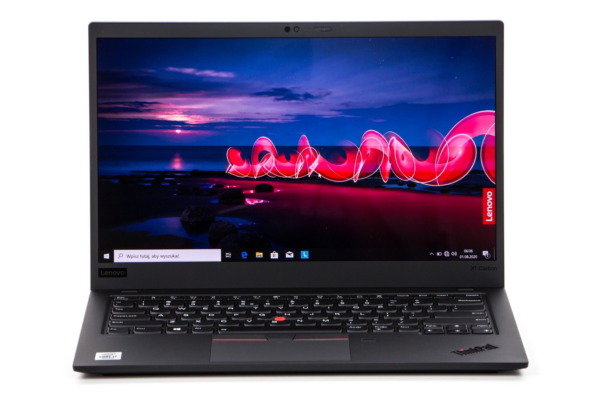 Lenovo ThinkPad X1 Carbon 8 - z przodu