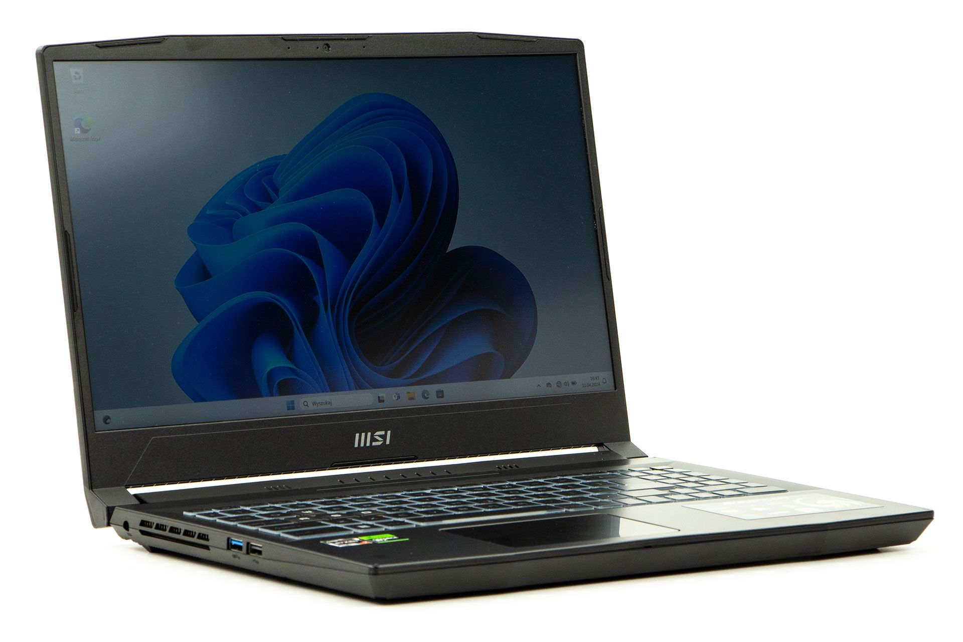 MSI Bravo 15 C7FV - z profilu