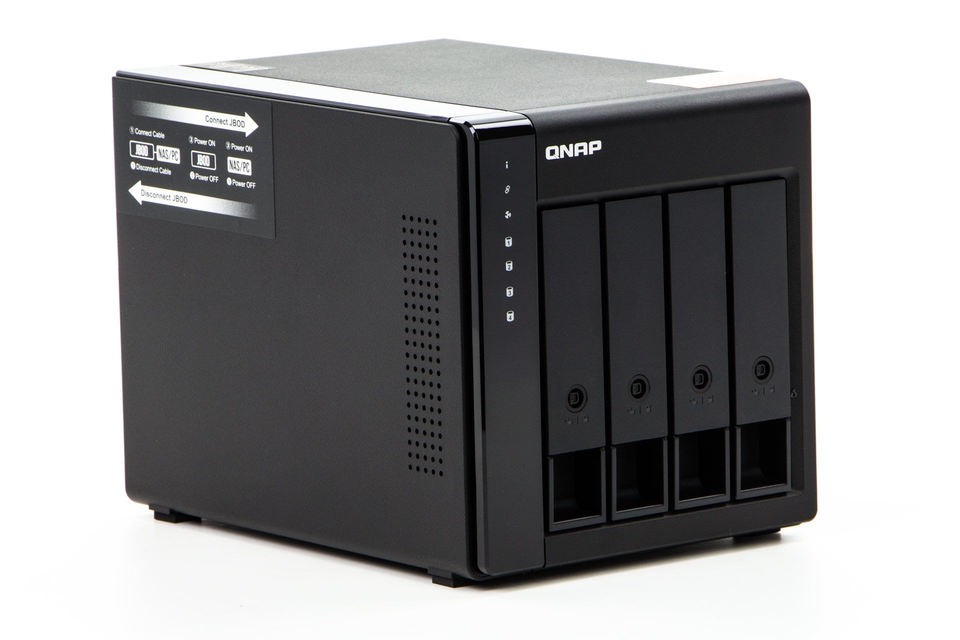 QNAP TL-D400S - widok z profilu