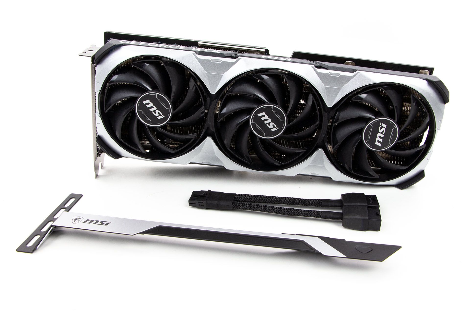 MSI GeForce RTX 4070 Ti Super Ventus 3X - zawartość zestawu