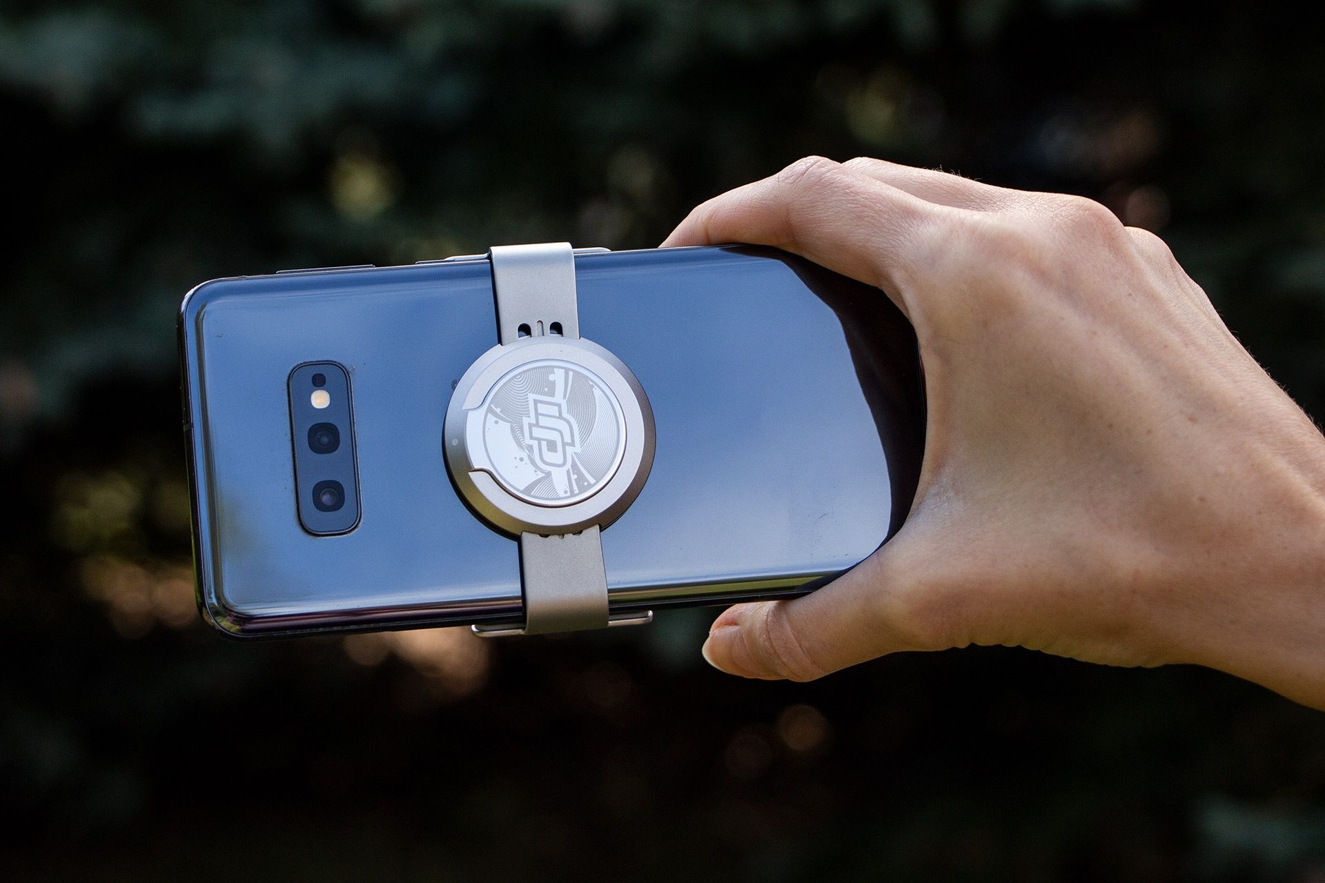 DJI OM 5 - magnetyczny uchwyt na telefon