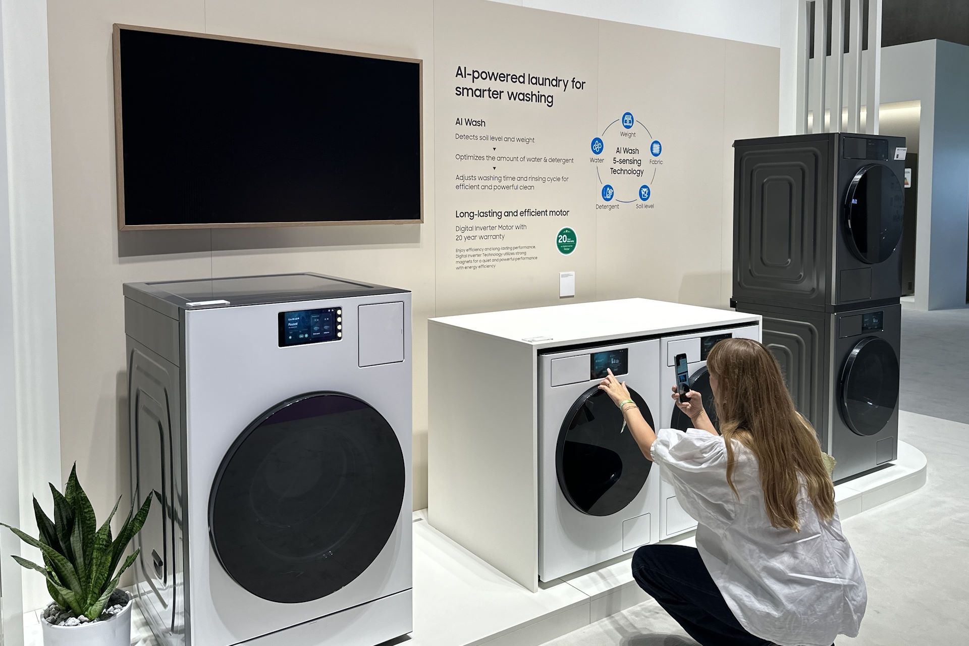 IFA 2024 - Samsung Bespoke AI Laundry Combo