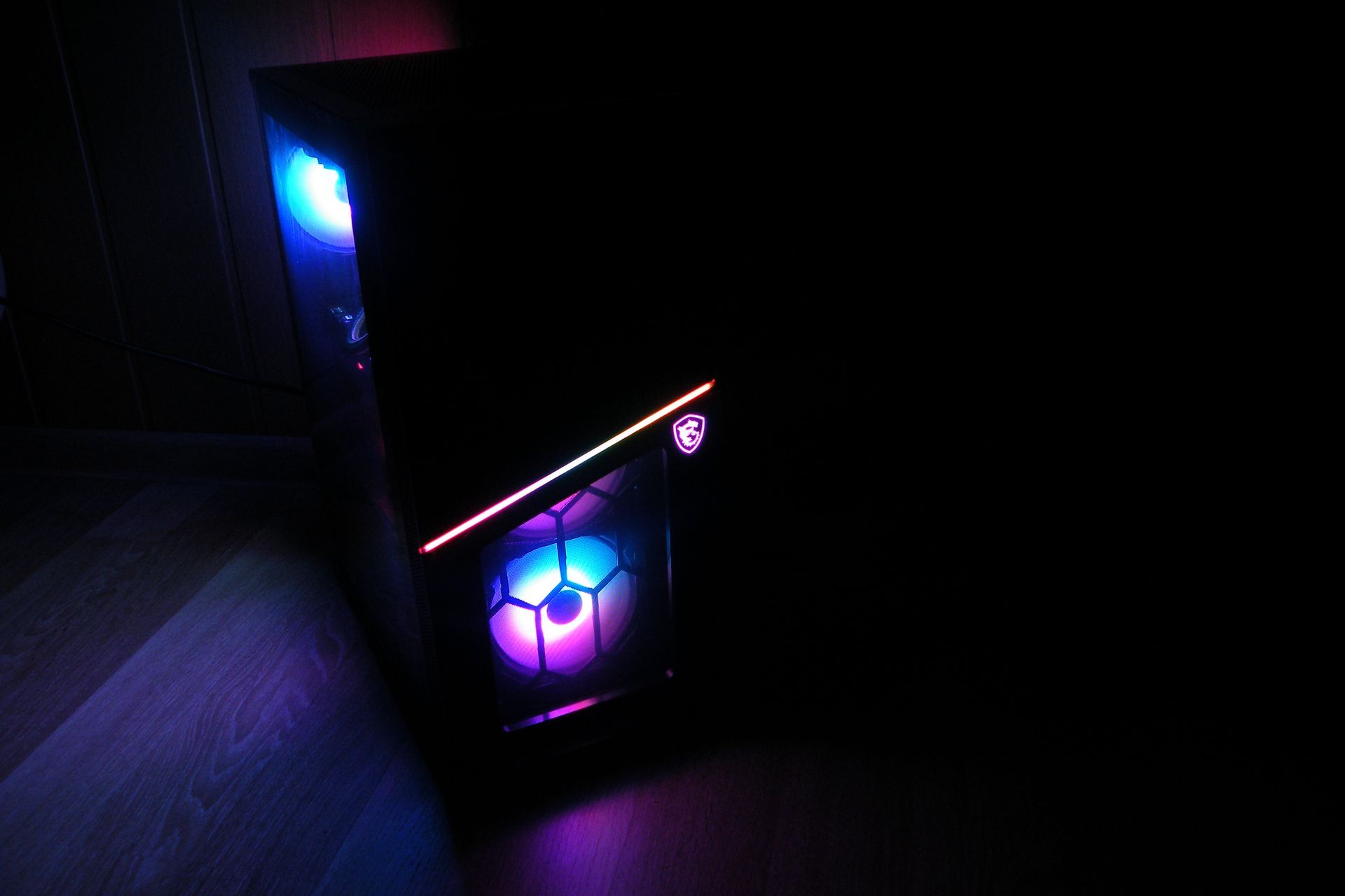 MSI MPG Sekira 100R