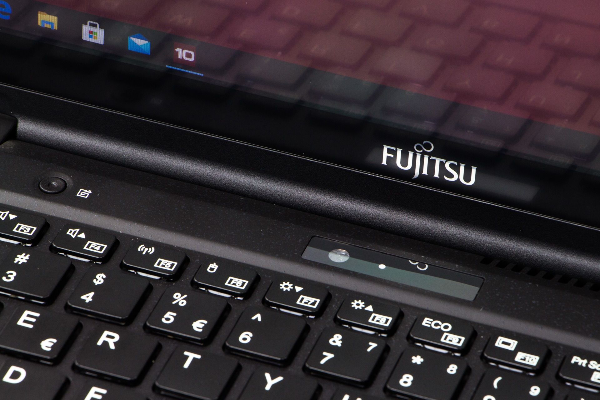Fujitsu Lifebook U9310X - Zdjęcie z kamery internetowej 5MP
