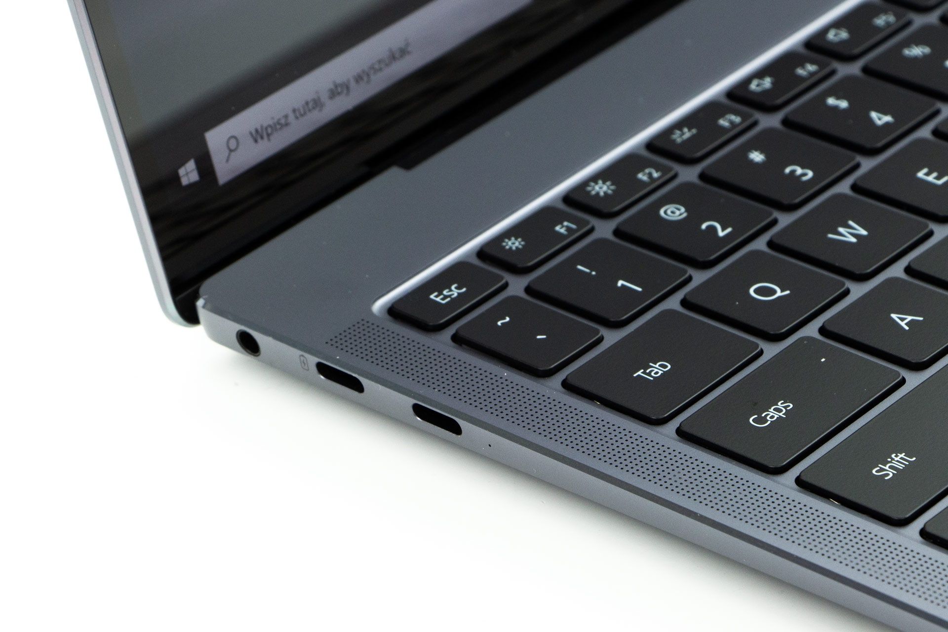Huawei MateBook X PRO 2020 - porty z lewej strony