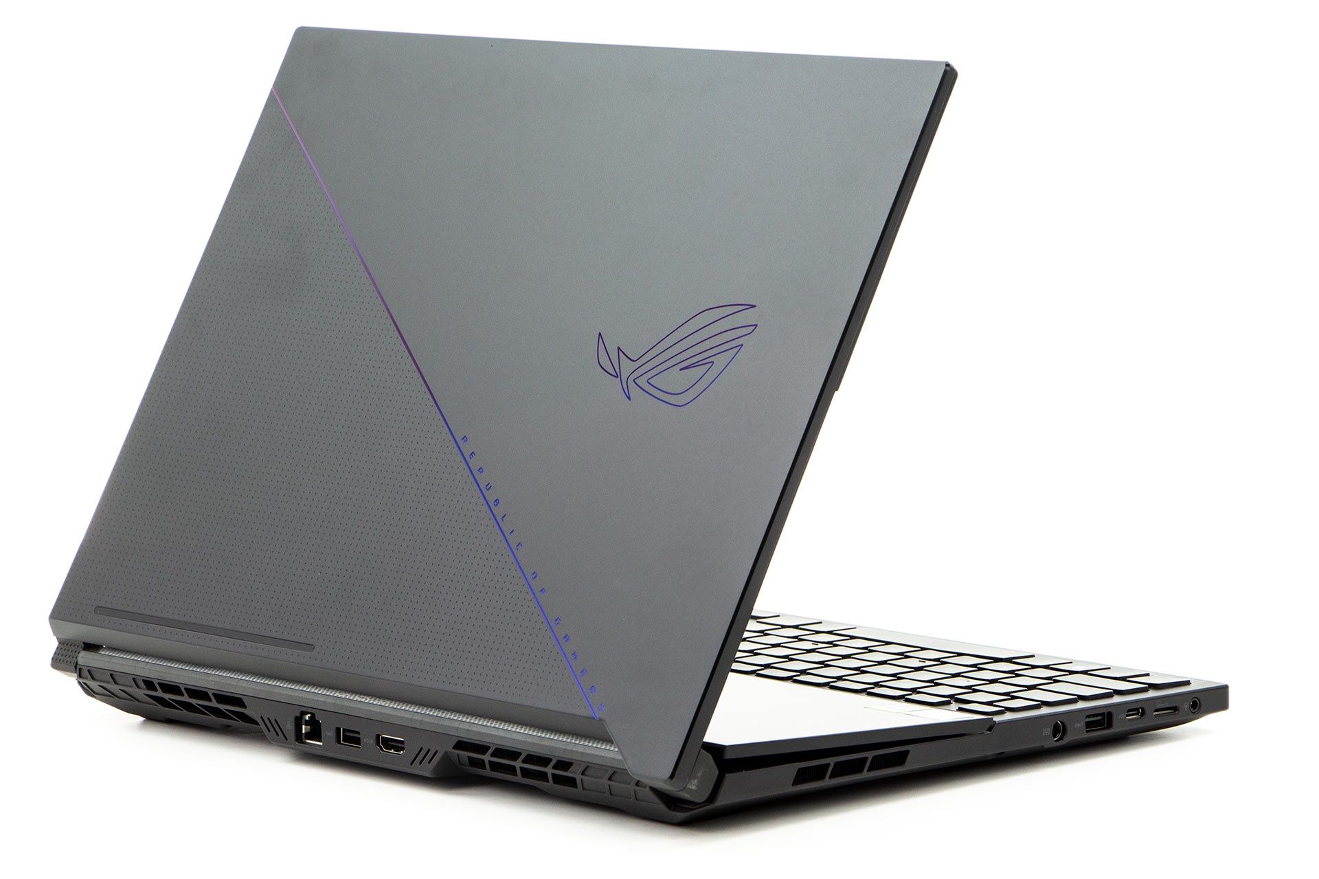 ASUS ROG Zephyrus Duo 16 - pokrywa
