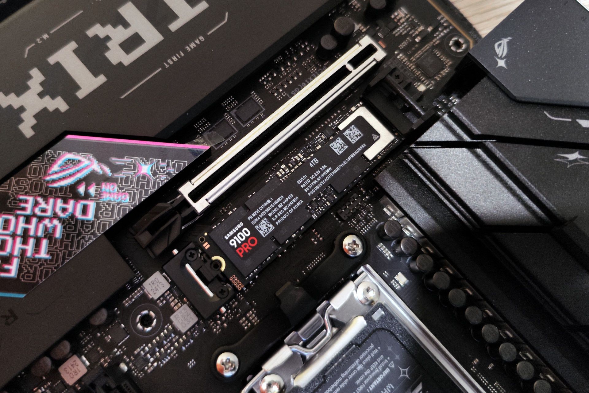 Samsung 9100 PRO 4 TB