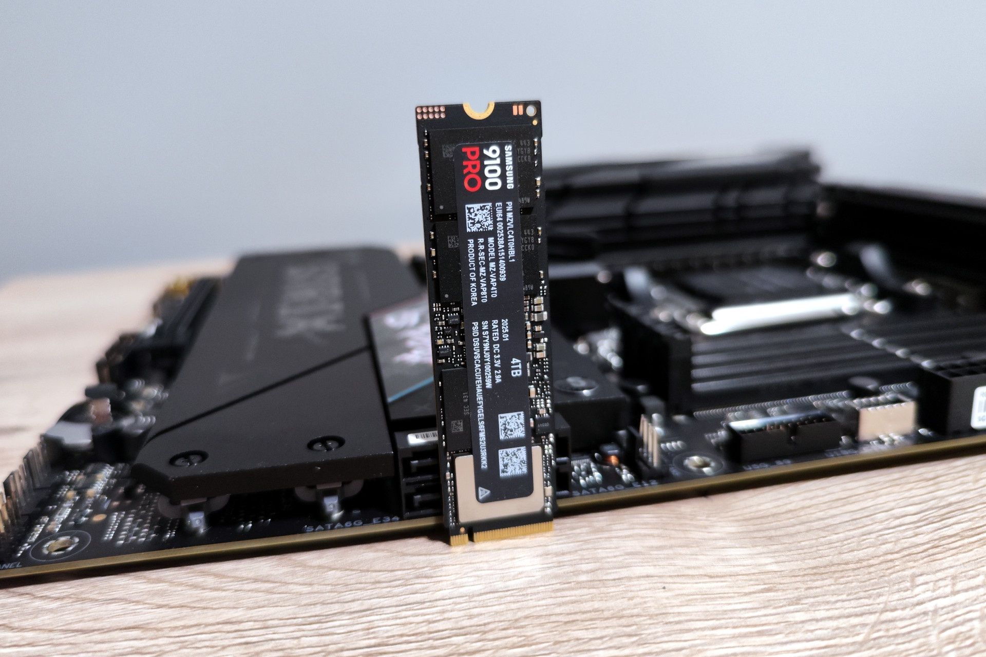 Samsung 9100 PRO 4 TB