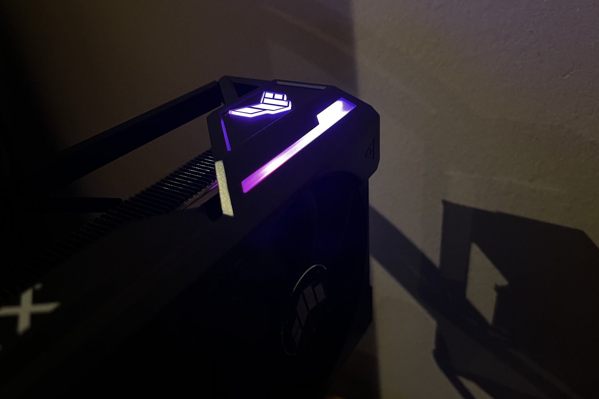 ASUS GeForce RTX 4080 TUF Gaming OC - RGB