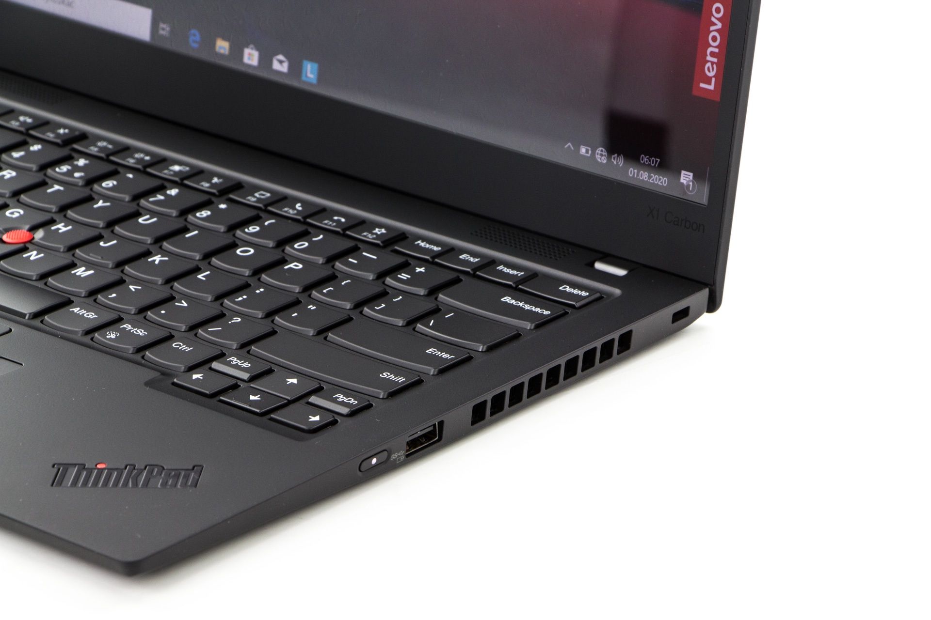 Lenovo ThinkPad X1 Carbon 8 - prawy bok