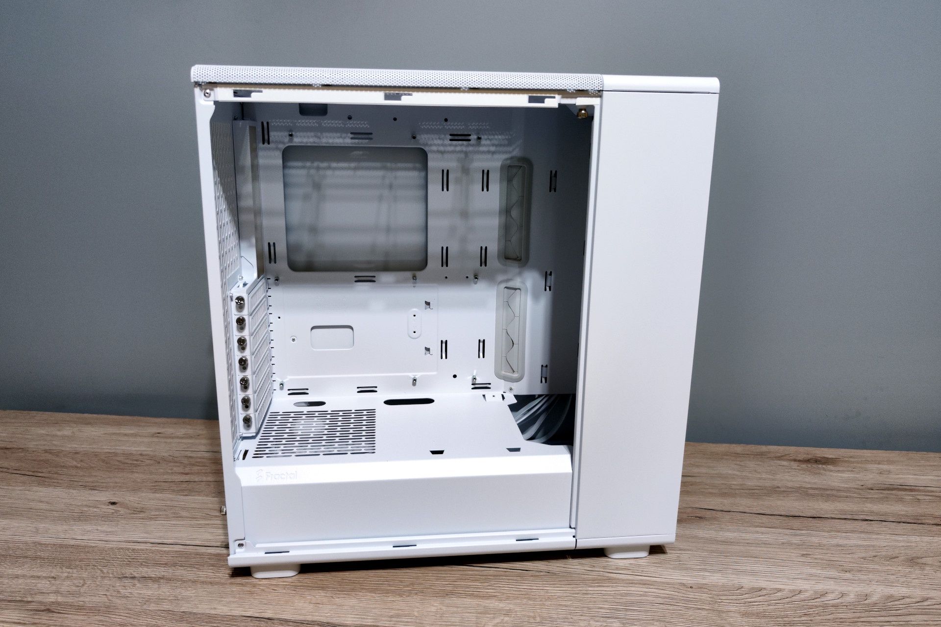 Fractal Epoch White TG RGB Clear Tint