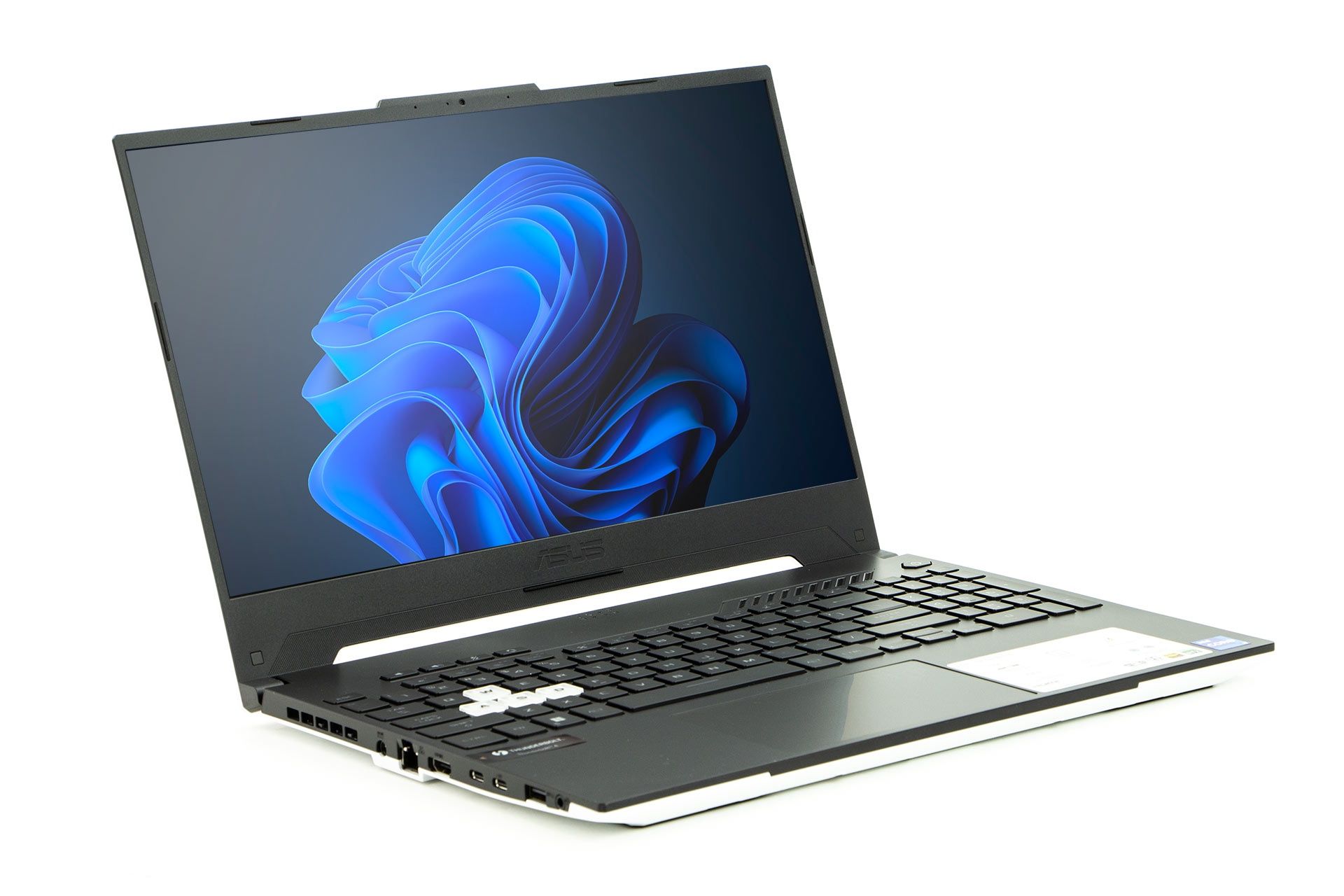 ASUS TUF Dash F15 2022 ekran