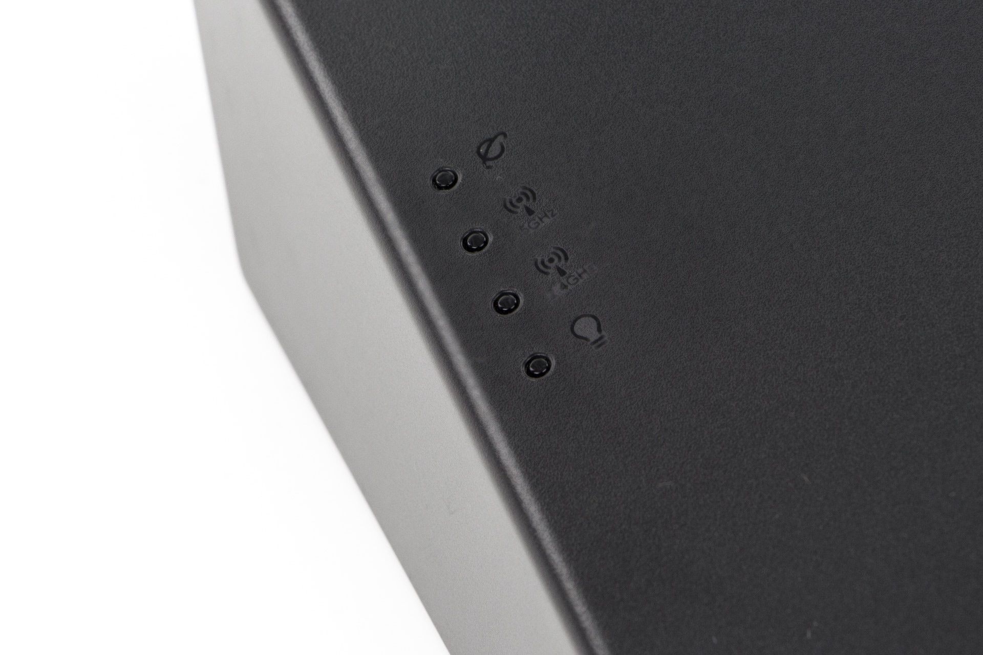 ASUS RT-AX82U - diody sygnalizacyjne