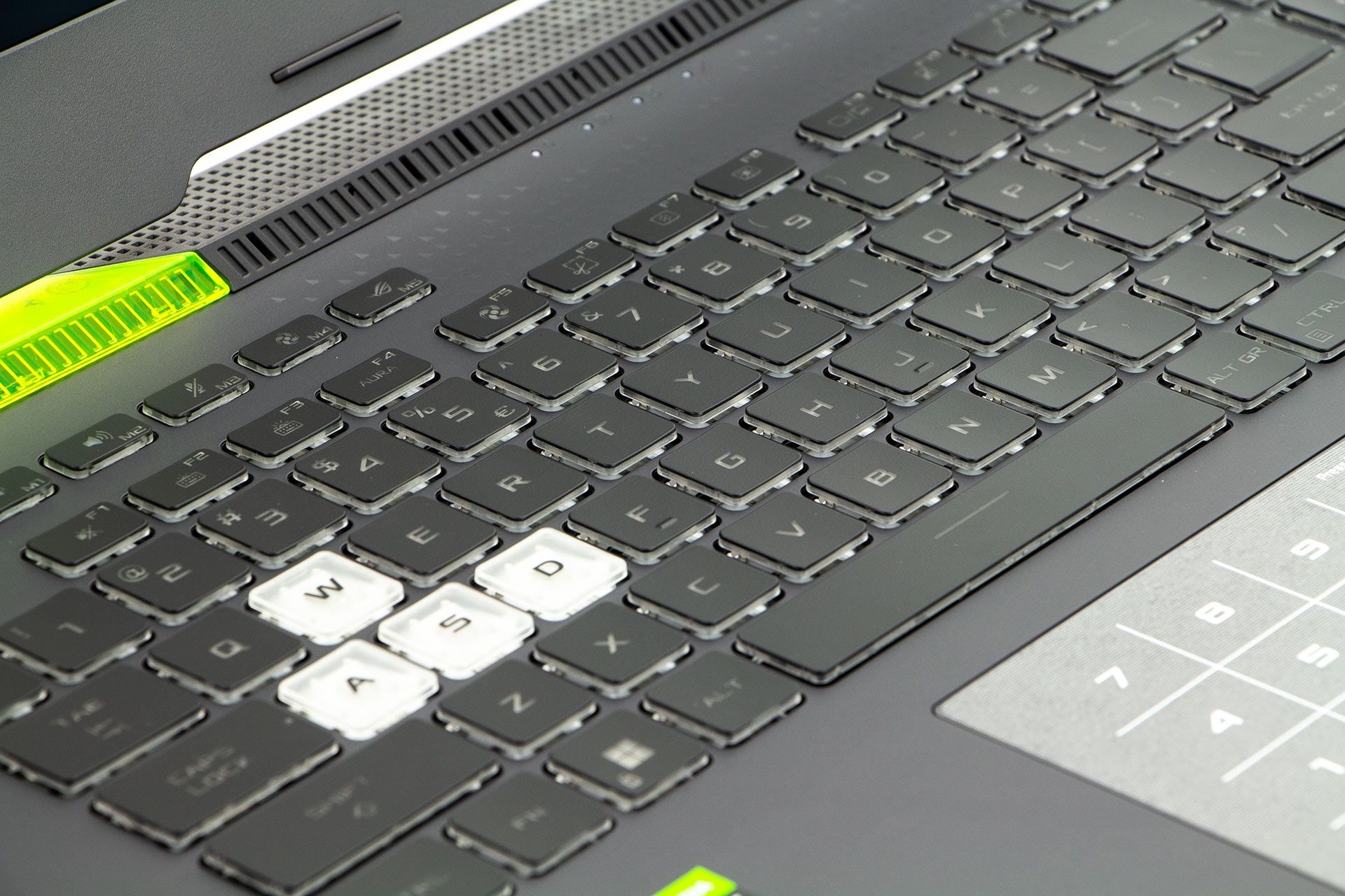 ROG Strix G 513 RM klawiatura